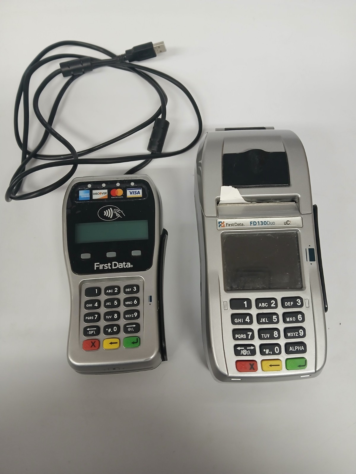 First Data FD130Duo Credit Card Terminal Reader W/ First Data FD-35 Pin Pad