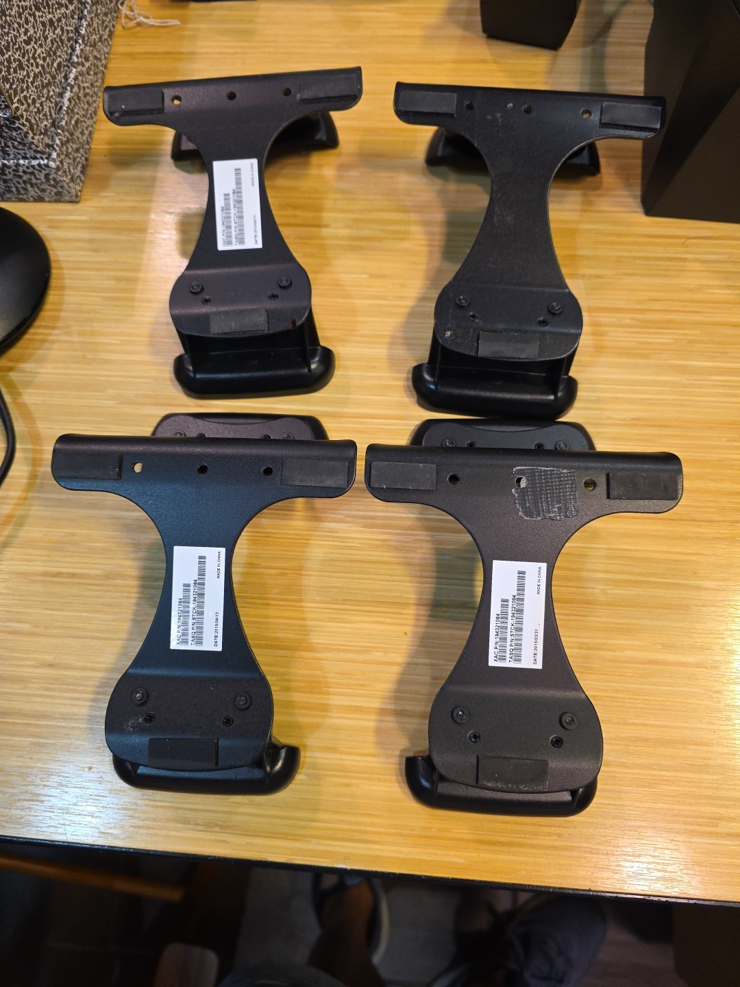 First Data FD35 PIN pad Stand – Pin Pad Stand With Box ( 4 Pack ) You Get All 4
