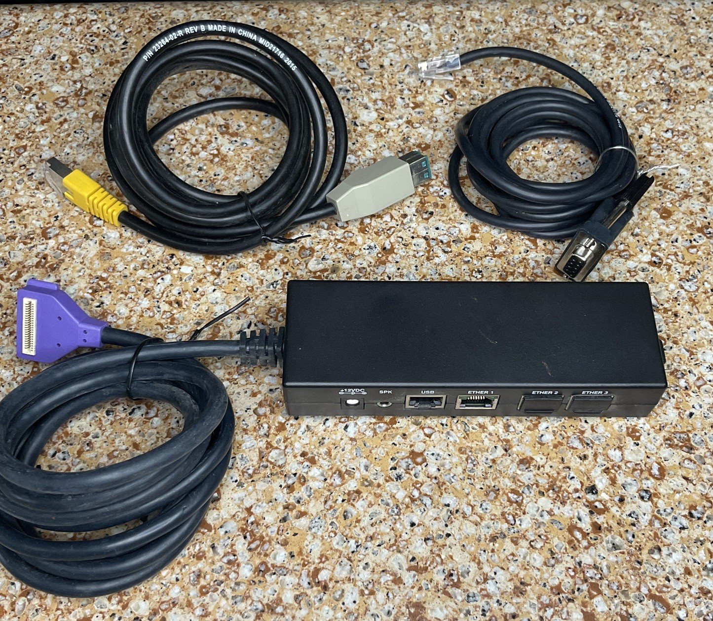 24173-02-R Verifone Purple Multiport Ethernet Switch w AC Adapter & Add’l Cables