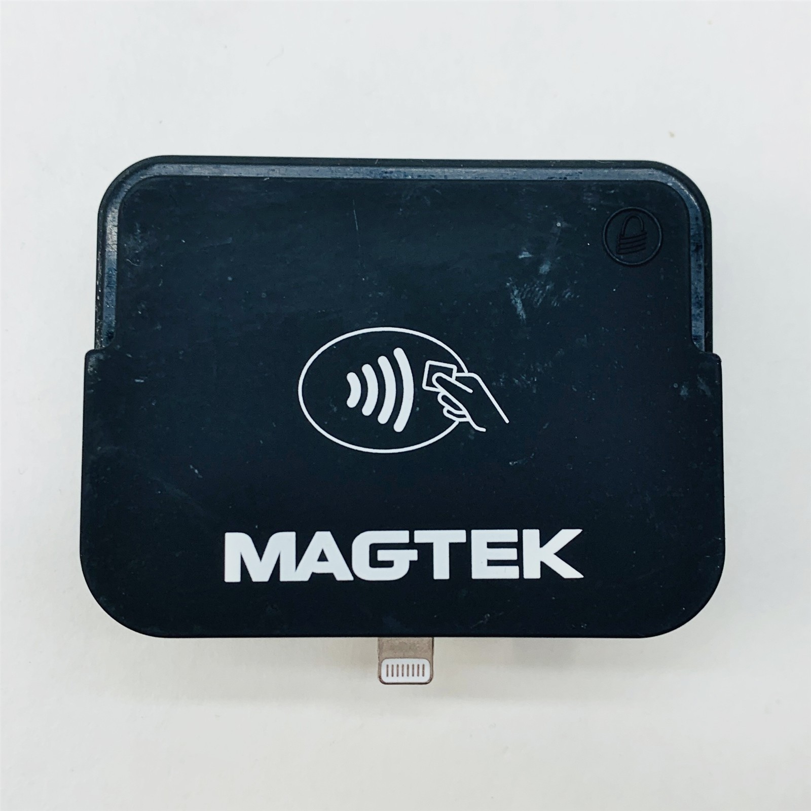 Magtek 21087016 iDynamo 6 Secure Mag/EMV Mobile iOS Lightning Credit Card Reader