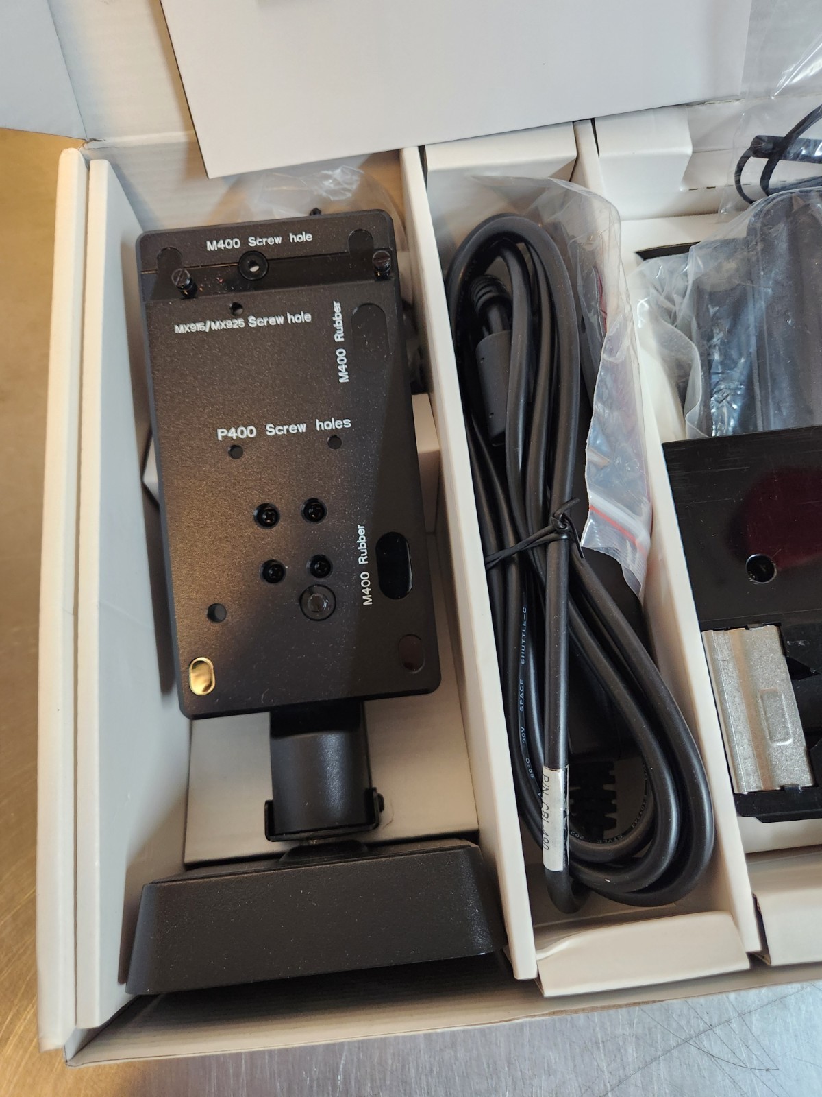 Genius Countertop Verifone M400 Card Reader KIT-139-001 – Open Box –