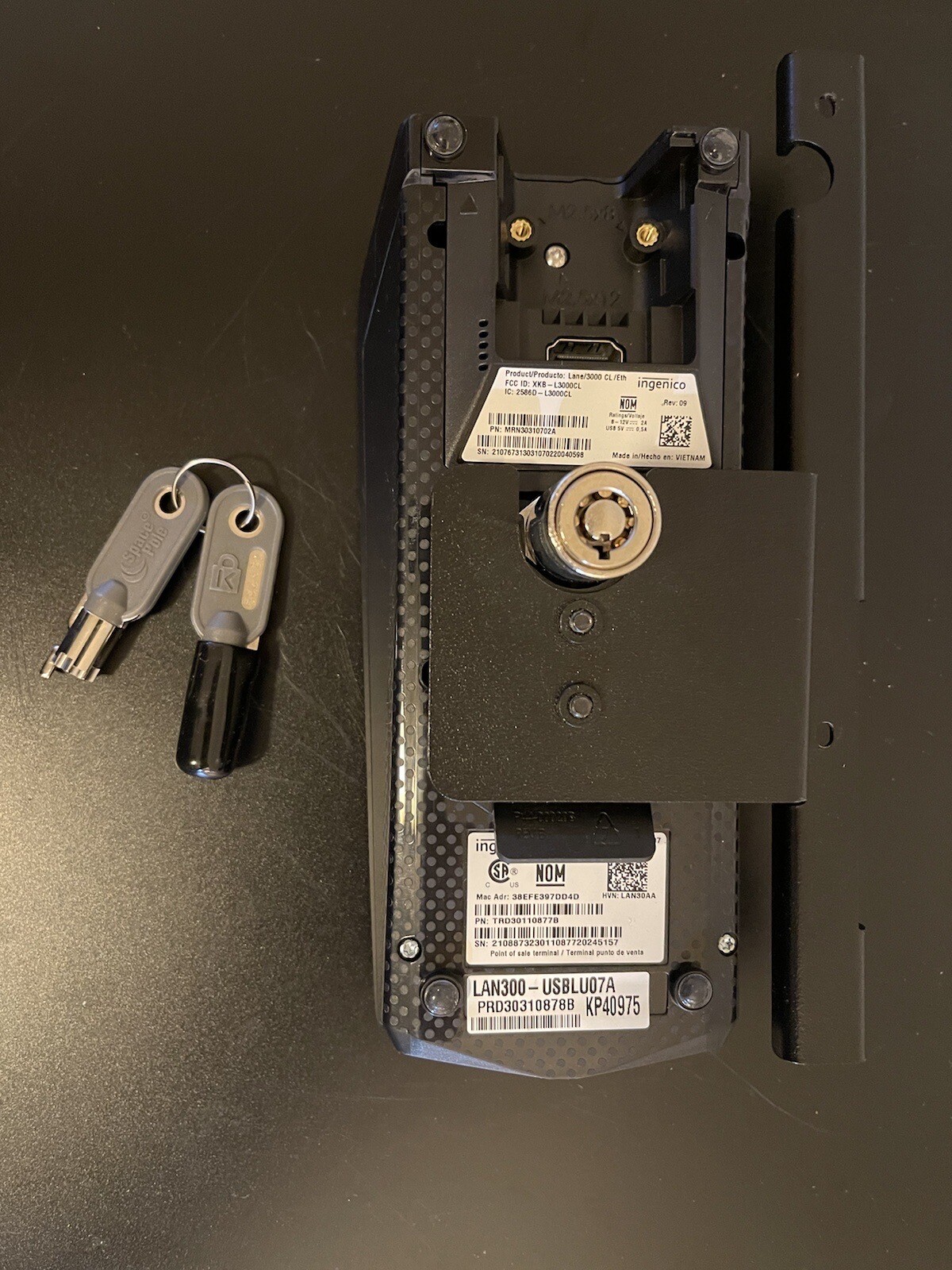 Ingenico Lane/3000 PIN-Pad Credit Card Machine Terminal W/ Key Lock Mount