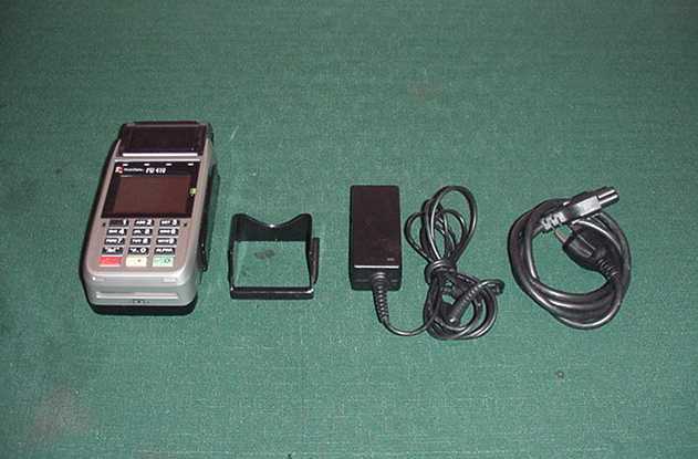 First Data FD410 GPRS CREDIT/DEBIT EMV CHIP READER Wireless Terminal xAPT-103PUW