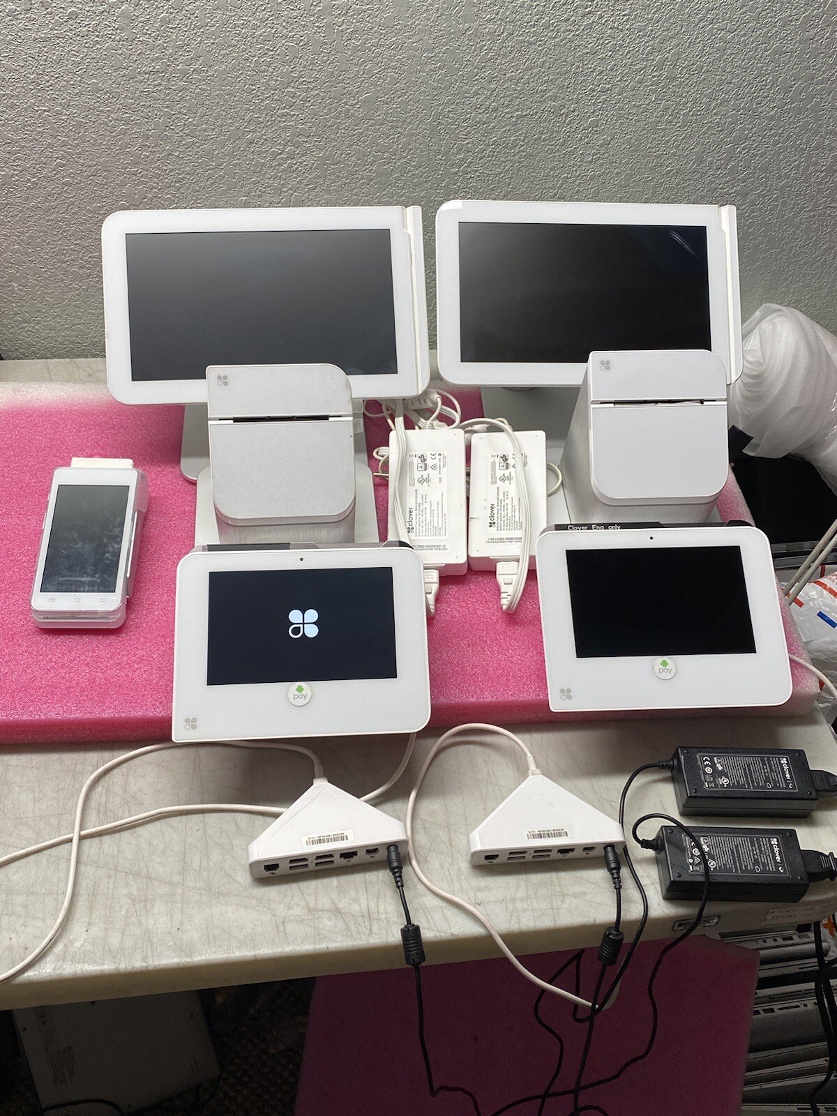 7@Mixed CLOVER STATION 1.0 13” TOUCH SCREEN (Model C100)AND PRINTER)Model P100)