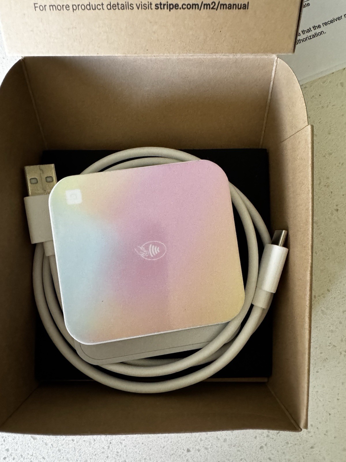 Credit Card Reader Gloss Genius Chief Money Machine, Pink, New In Open Box