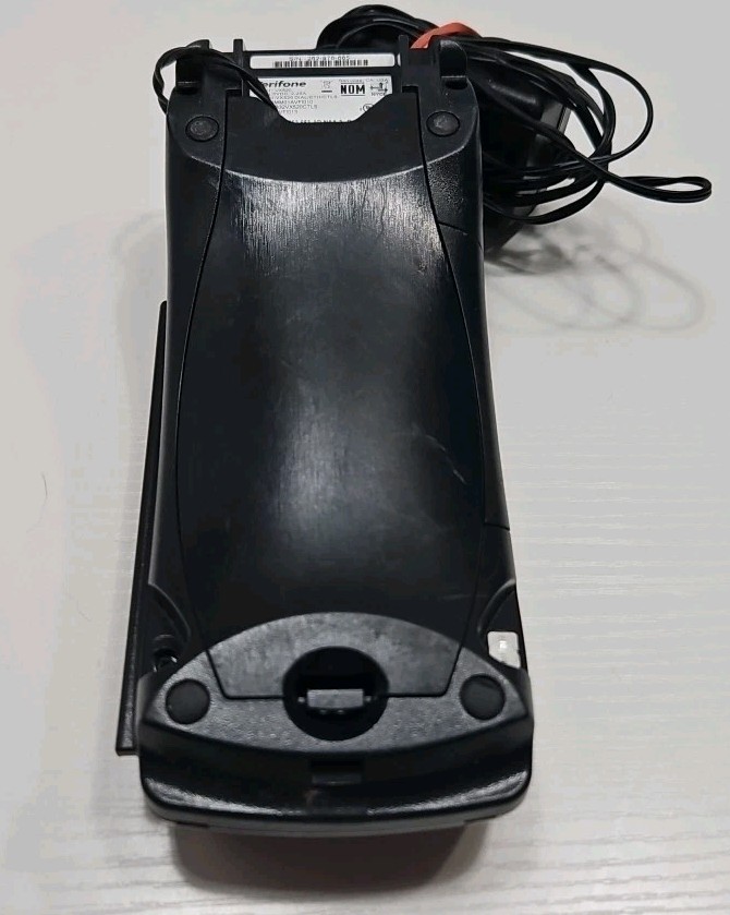 Verifone VX520 CREDIT / DEBIT Card POS Terminal With Power Cord