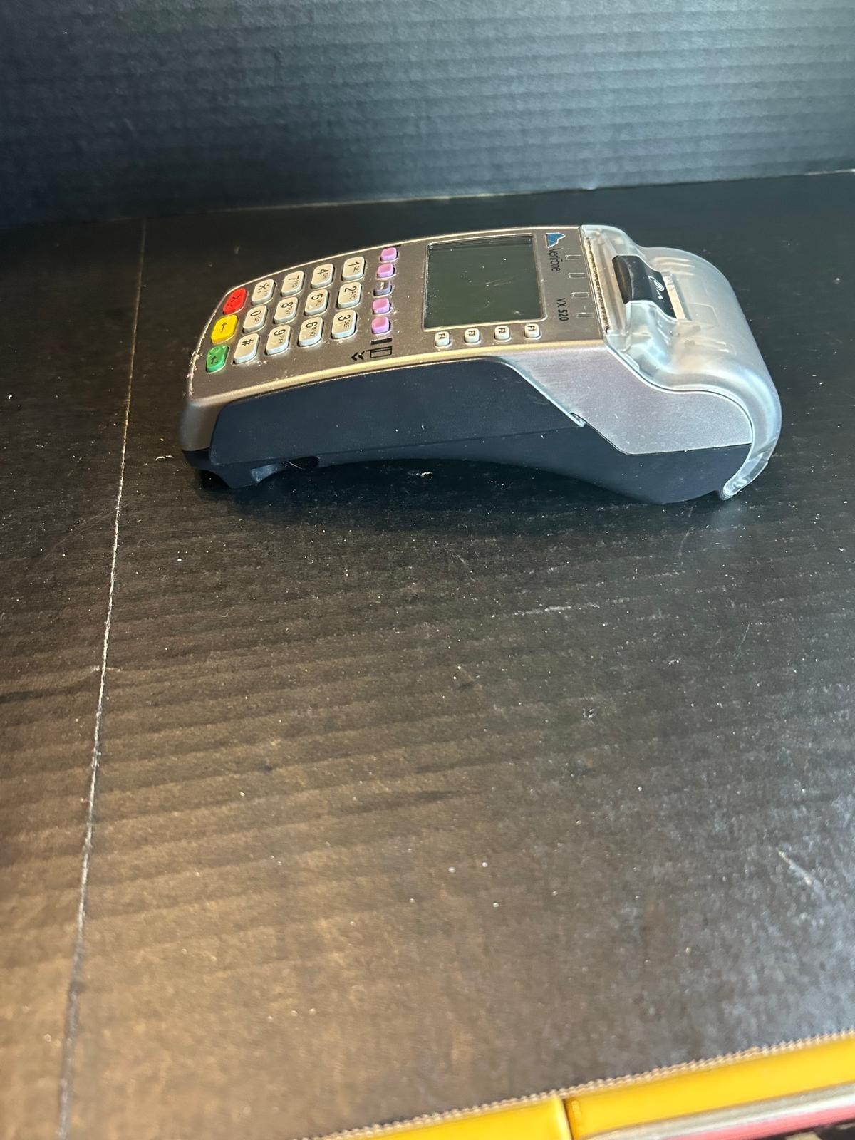 VERIFONE VX520 CREDIT / DEBIT CARD POS TERMINAL WITH POWER CORD