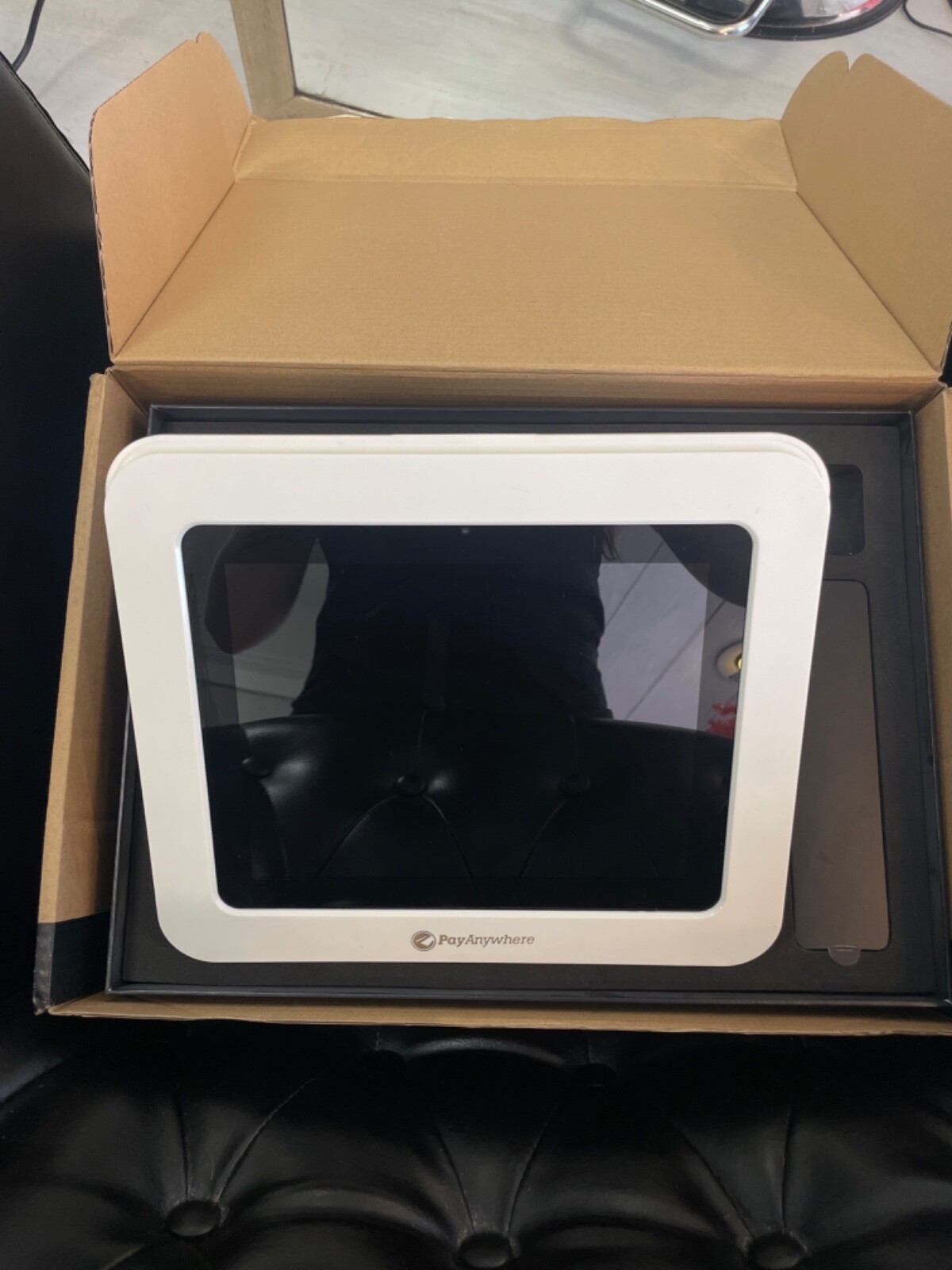 pay anywhere storefront 10” tablet- credit card reade, Apple Pay ready
