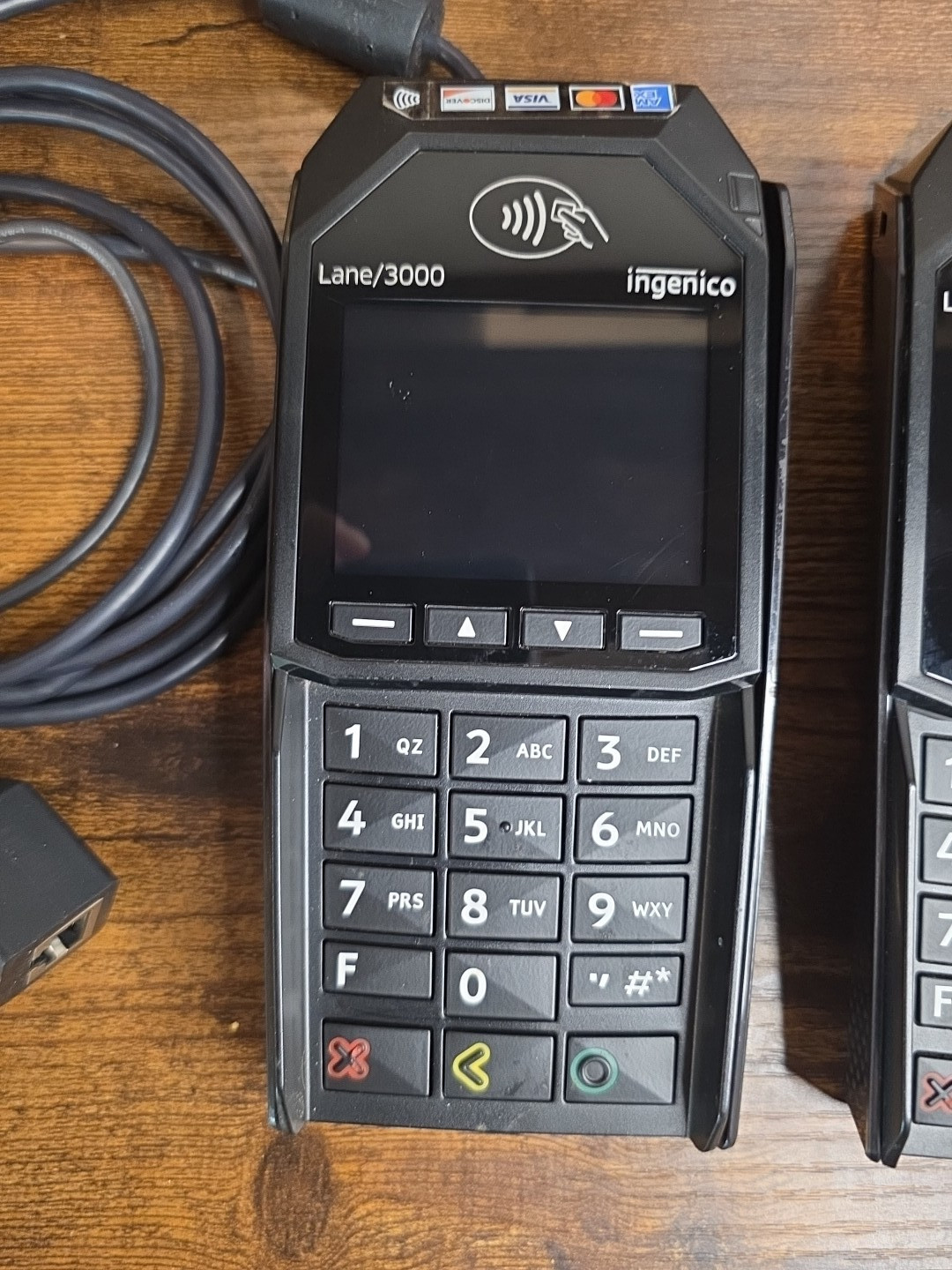 Ingenico Lane/3000 Credit Card Reader, MRN30310702A, w/ connection cable AS IS