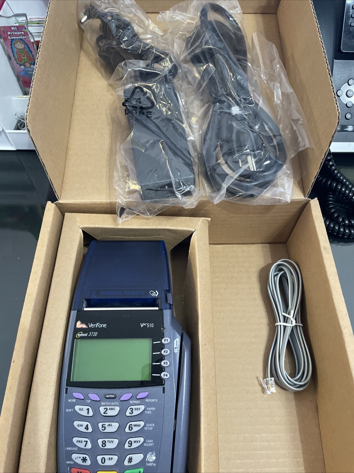 Verifone OMNI 5100 VX510, USA 4MF/@M 14.4K GPRS NO SC USB w/ AC Adapter NWOB