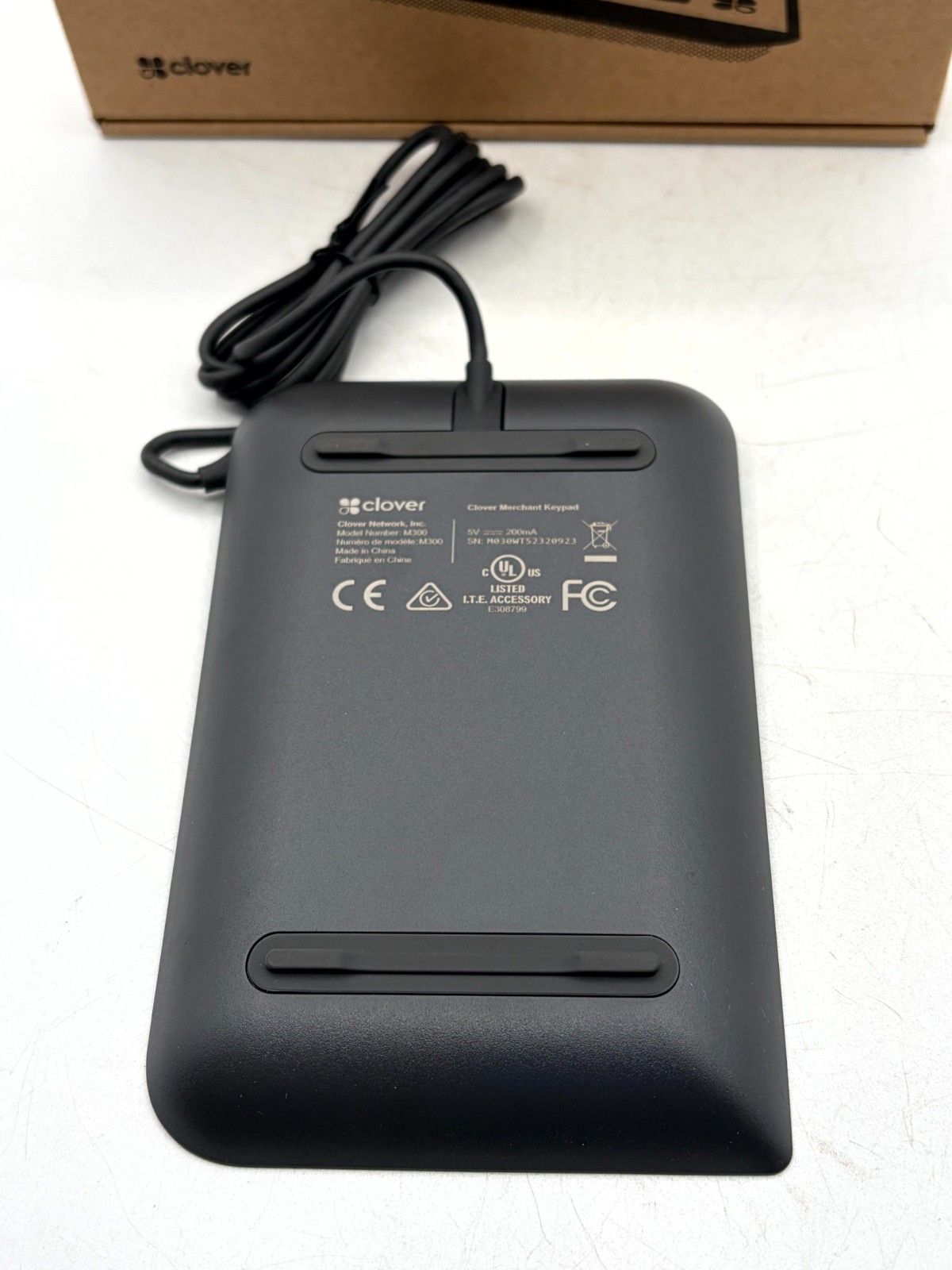 Clover M300 Merchant Facing Keypad Point Of Sale Pin Pad Black Wired Portable