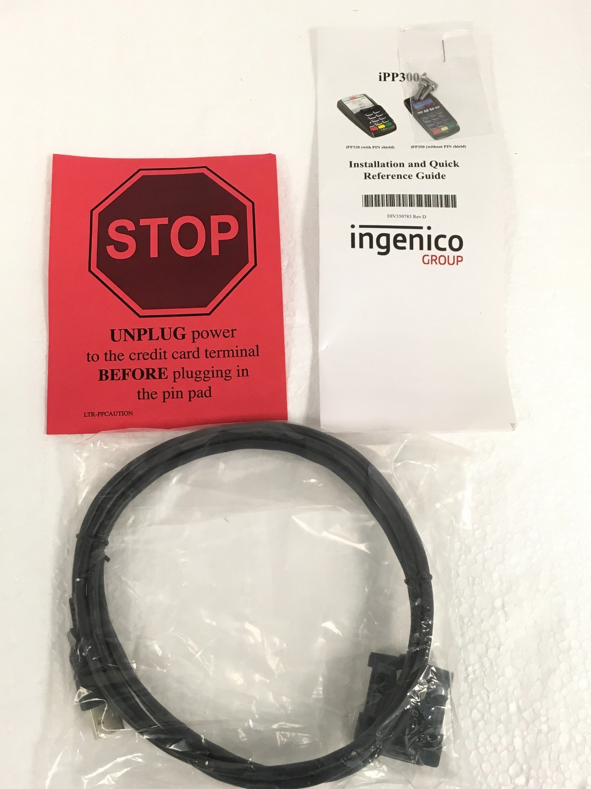 NEW Ingenico iPP320 Credit/Debit Card Reader Terminal IPP320-01T1358A w/UsbCable