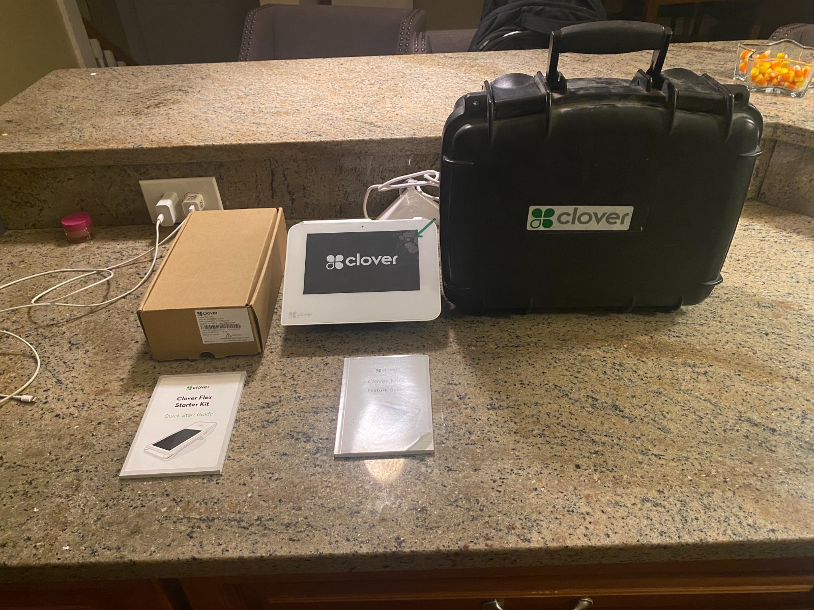 Unlocked/NEW Clover Mini Countertop POS System And Clover Flex Wireless Terminal