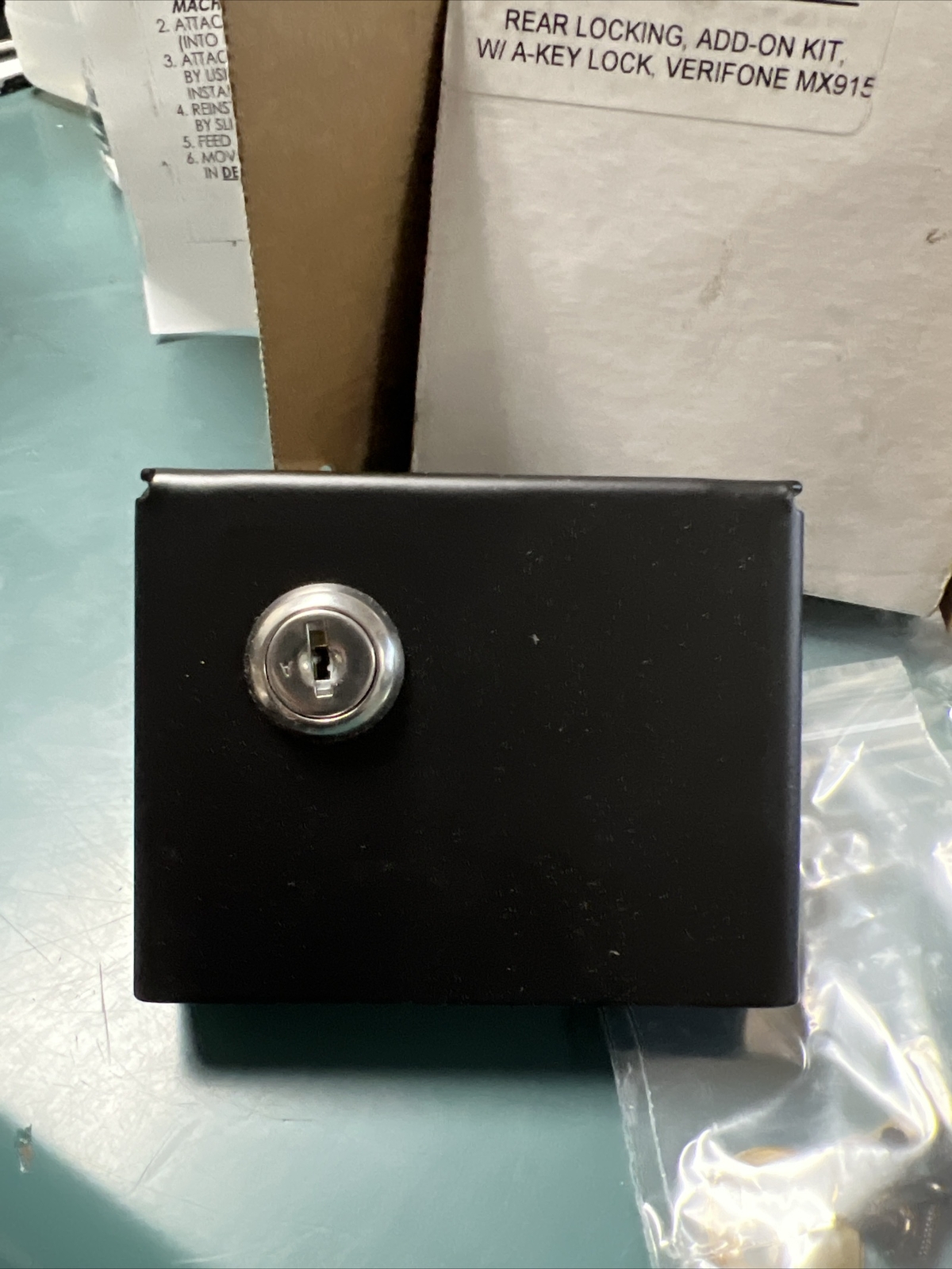ENS 367-3048-B REAR-LOCKING, ADD ON KIT W/ A-KEY VERIFONE MX915