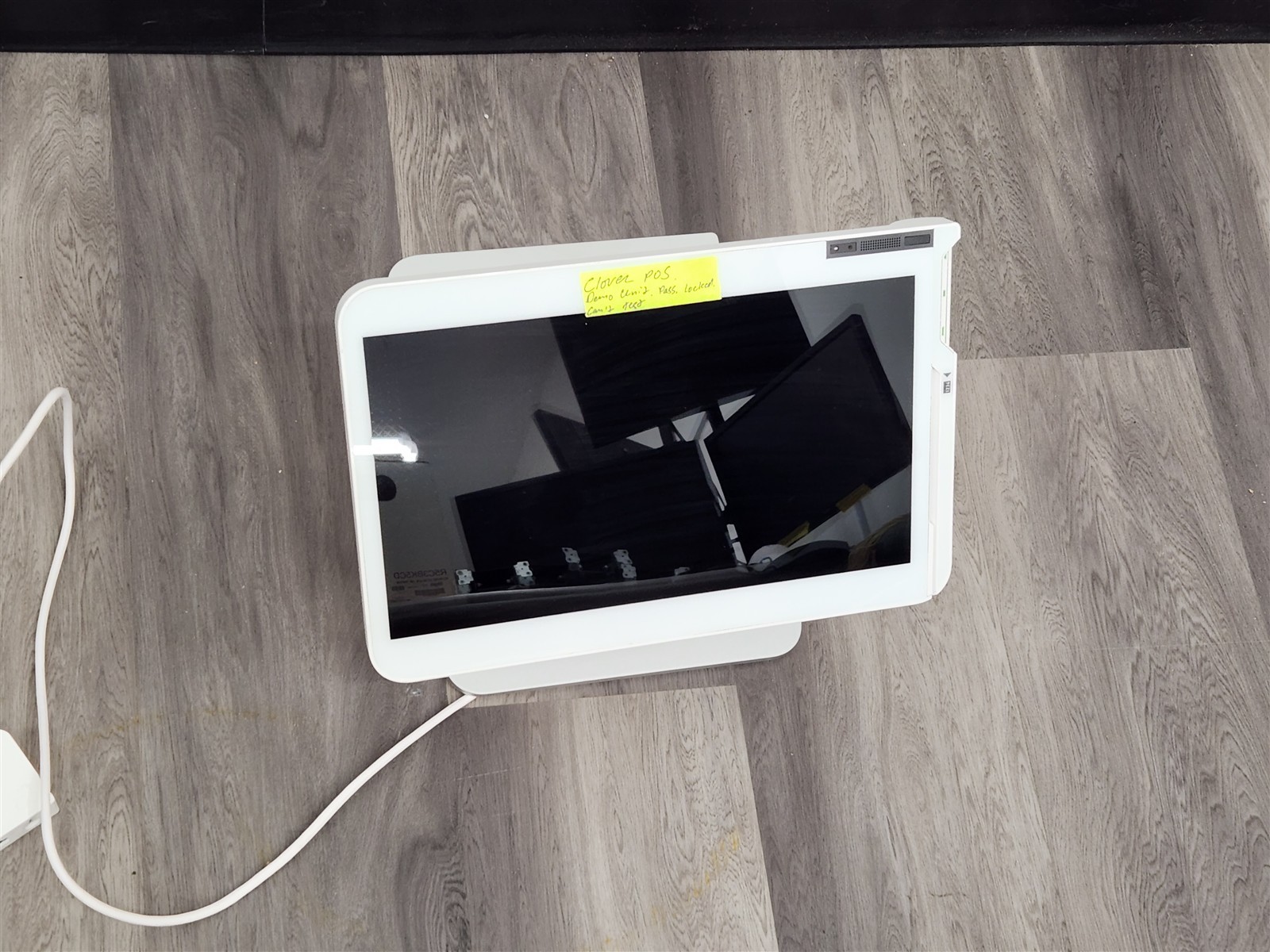 ⭐️⭐️⭐️⭐️⭐️ **AS IS** Clover C500 POS System w Station Hub H500