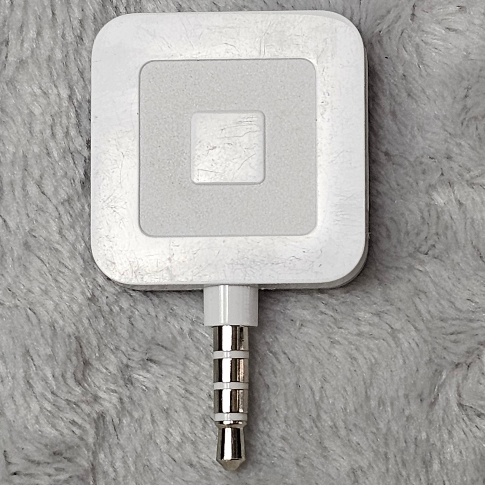 Square Magstripe Credit Card Reader Headphone Jack 3.5mm White Untested S4