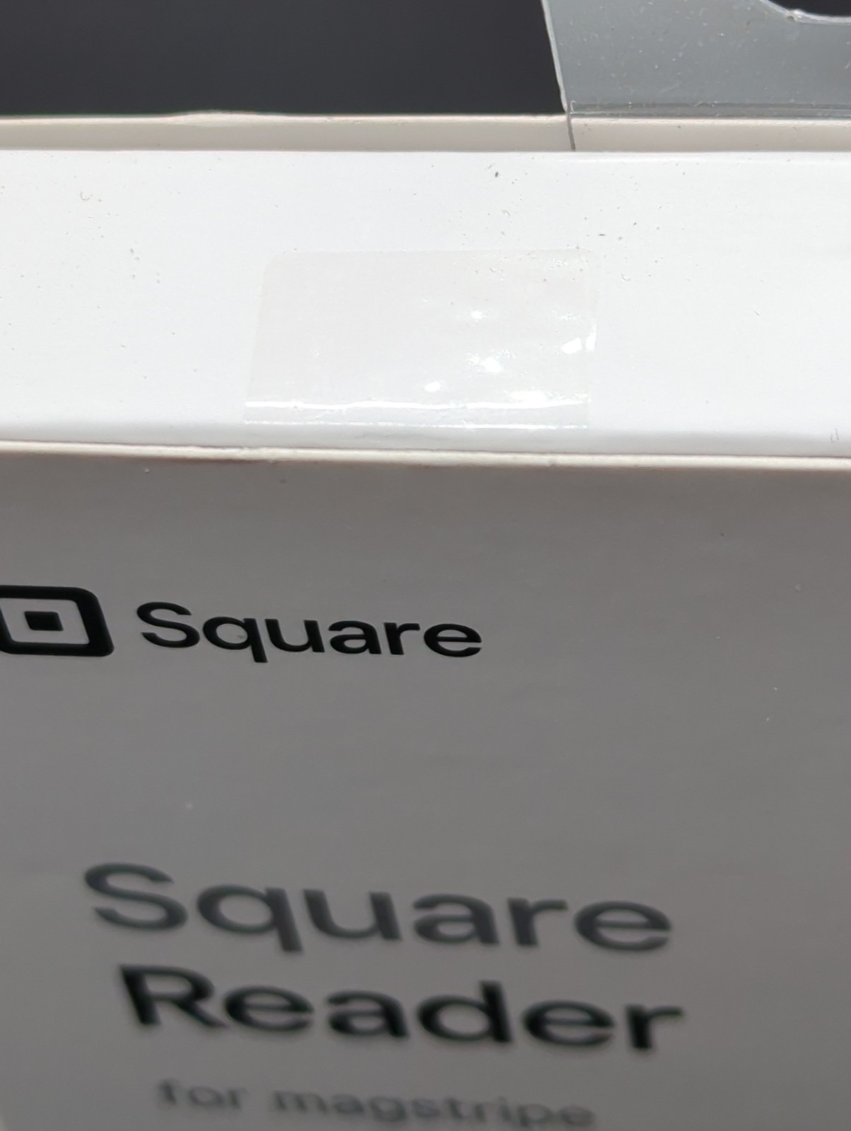 NEW Square – Magstripe Reader with Lightning Connector – Glossy White