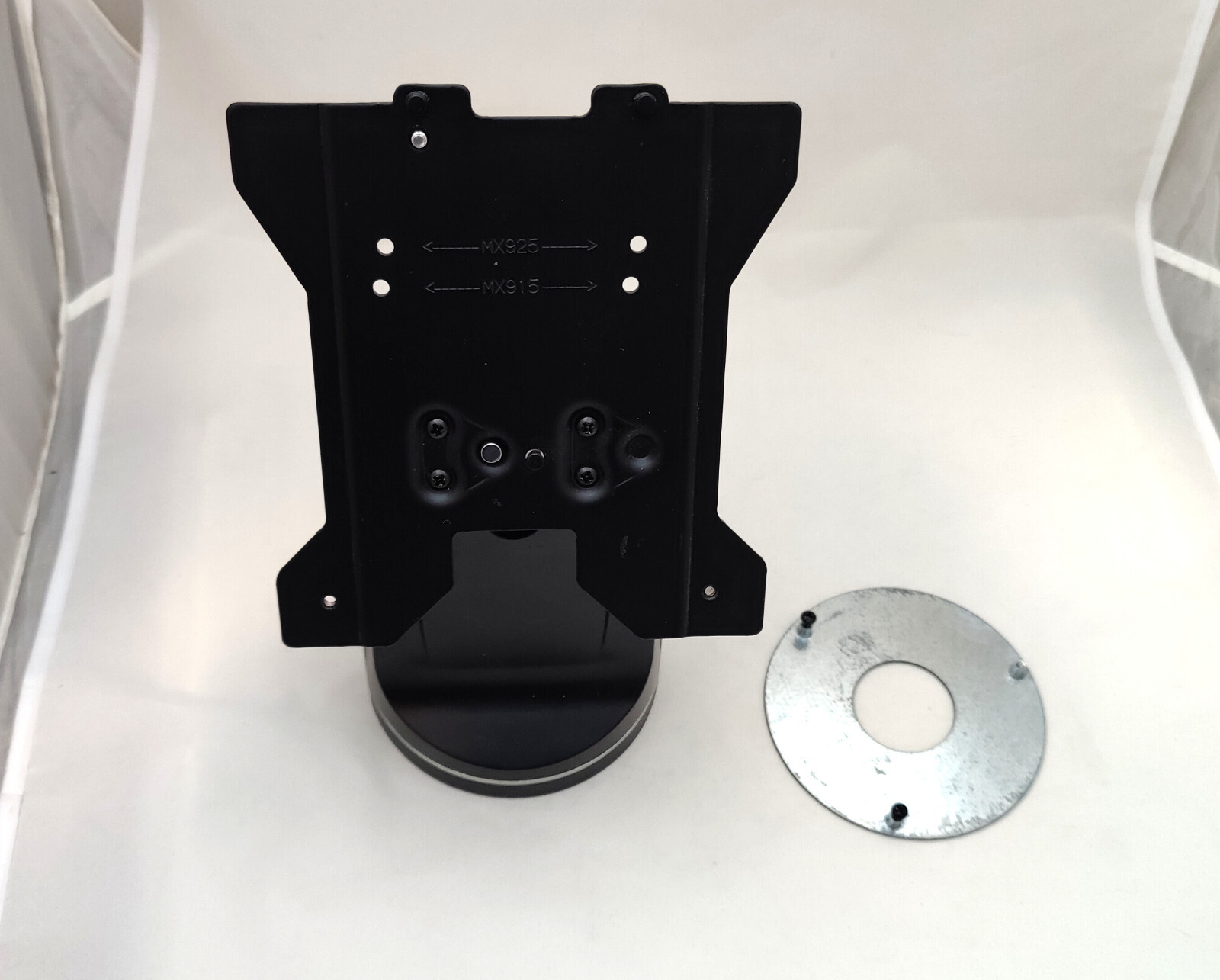 PAX Aries 8 Payment Terminal with AR6P-B0-4EA and Mount