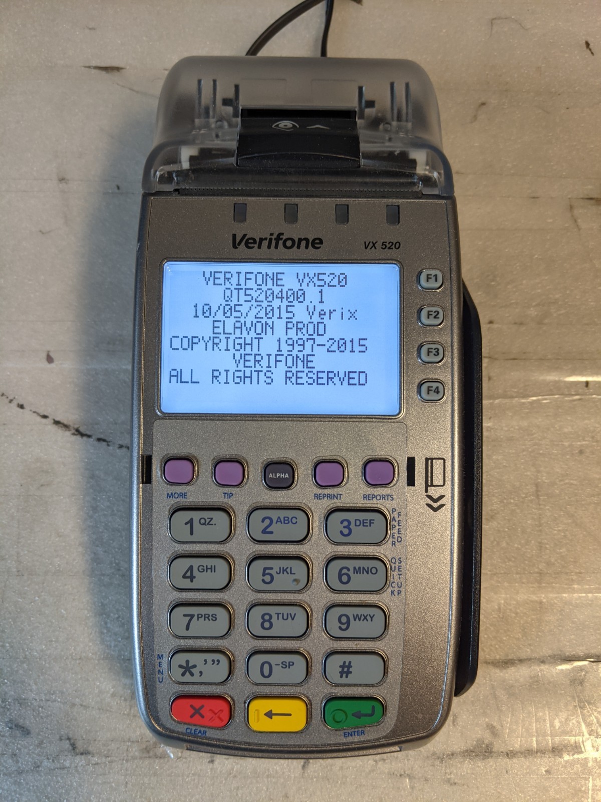 Lot of 4 VeriFone VX520 EMV NFC Credit Card Machines with Power Adapters – Reset