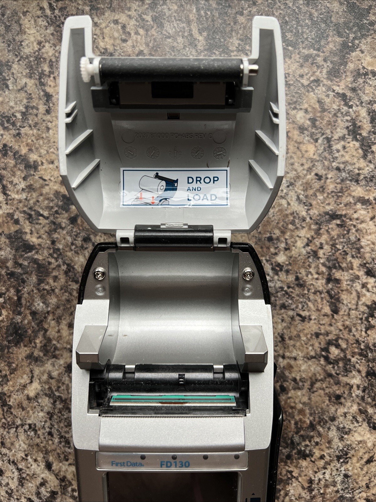 FIRST DATA FD130 CREDIT CARD TERMINAL AND RECEIPT PRINTER