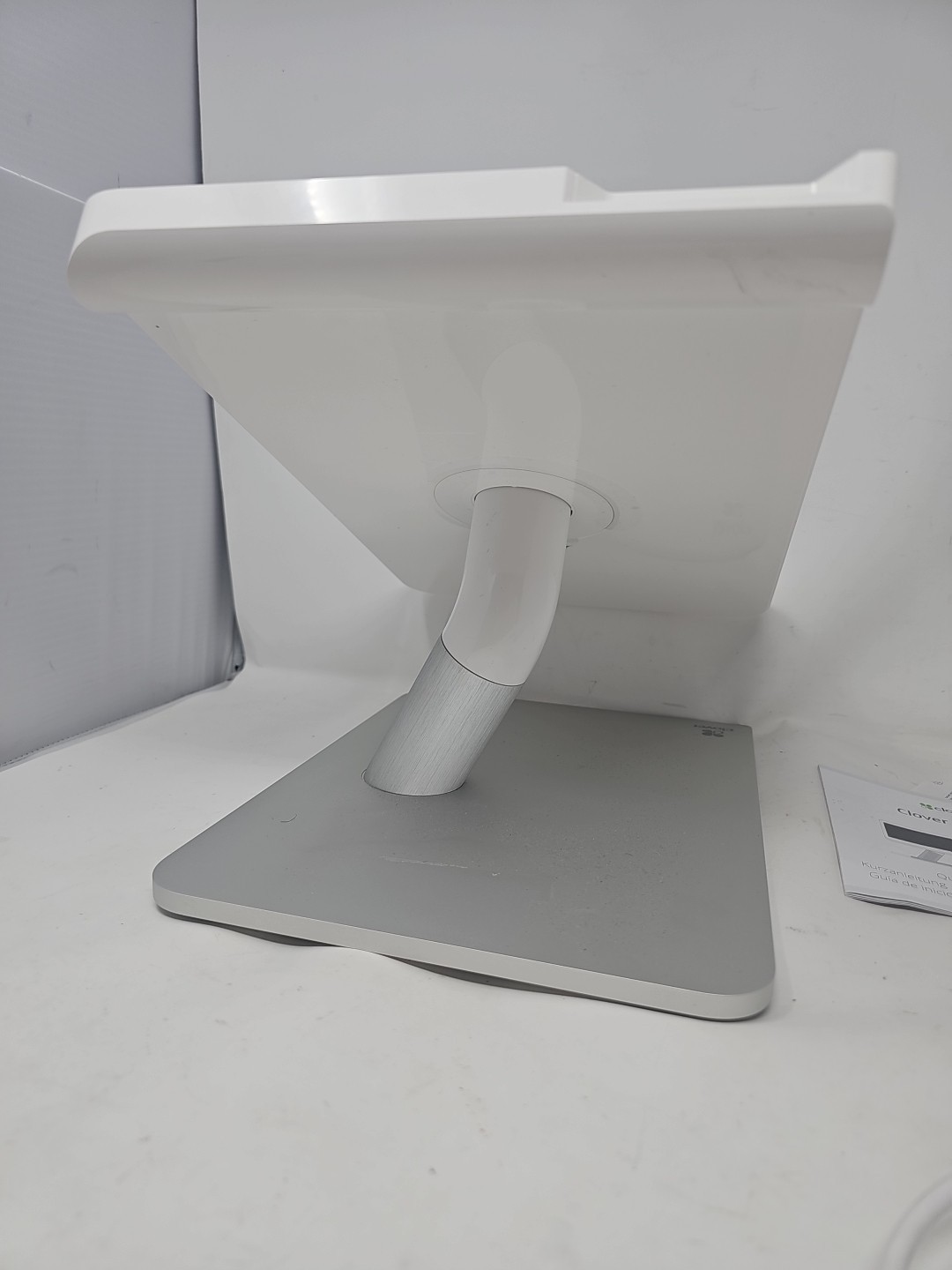 Clover Station C500 POS Point of Sale System With Power Supply And Hub Locked