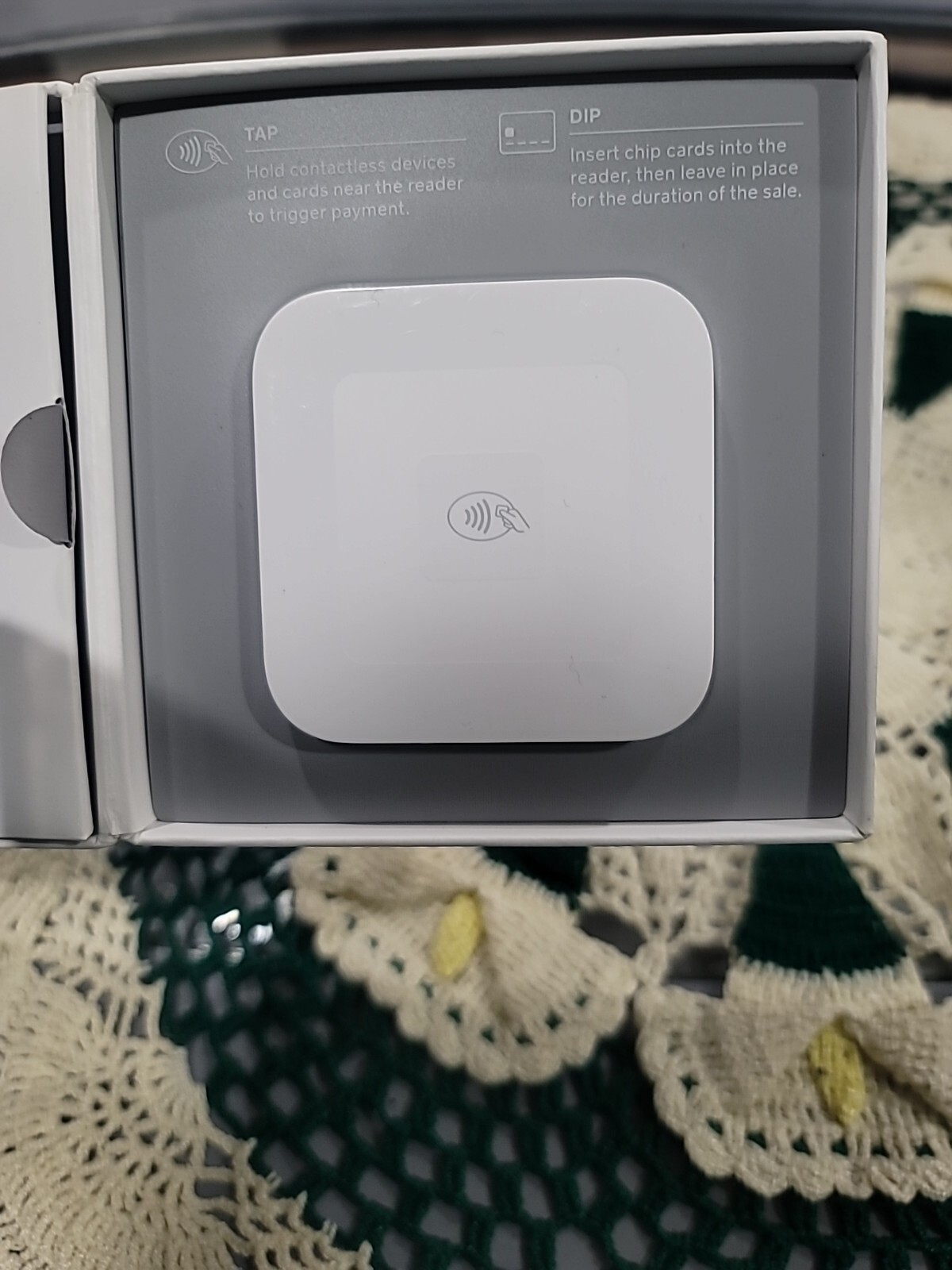 Square S6 White Portable Contactless And Chip Magstripe Credit Card Reader