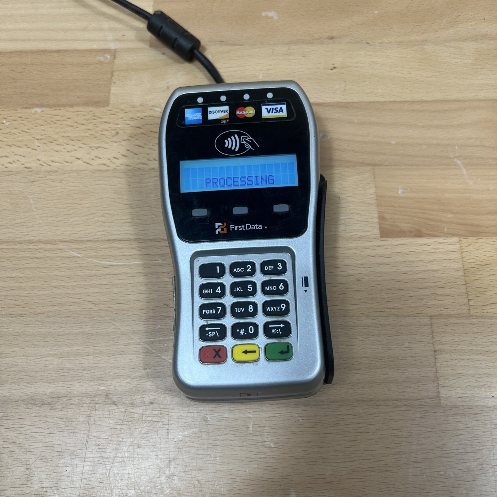 First Data FD-35 Credit Card Reader EMV NFC Pin Pad DRE3-4. TESTED / WORKING