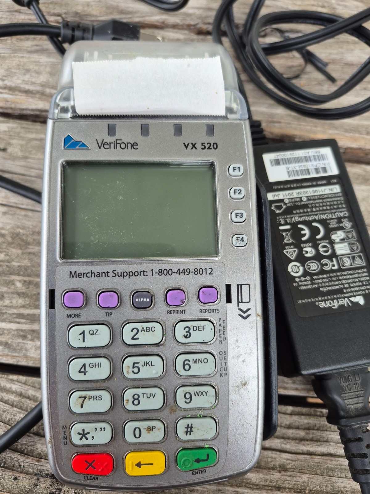 VeriFone Vx520 EMV Credit Card Machine *UNLOCKED* #M252-753-03-NAA-3