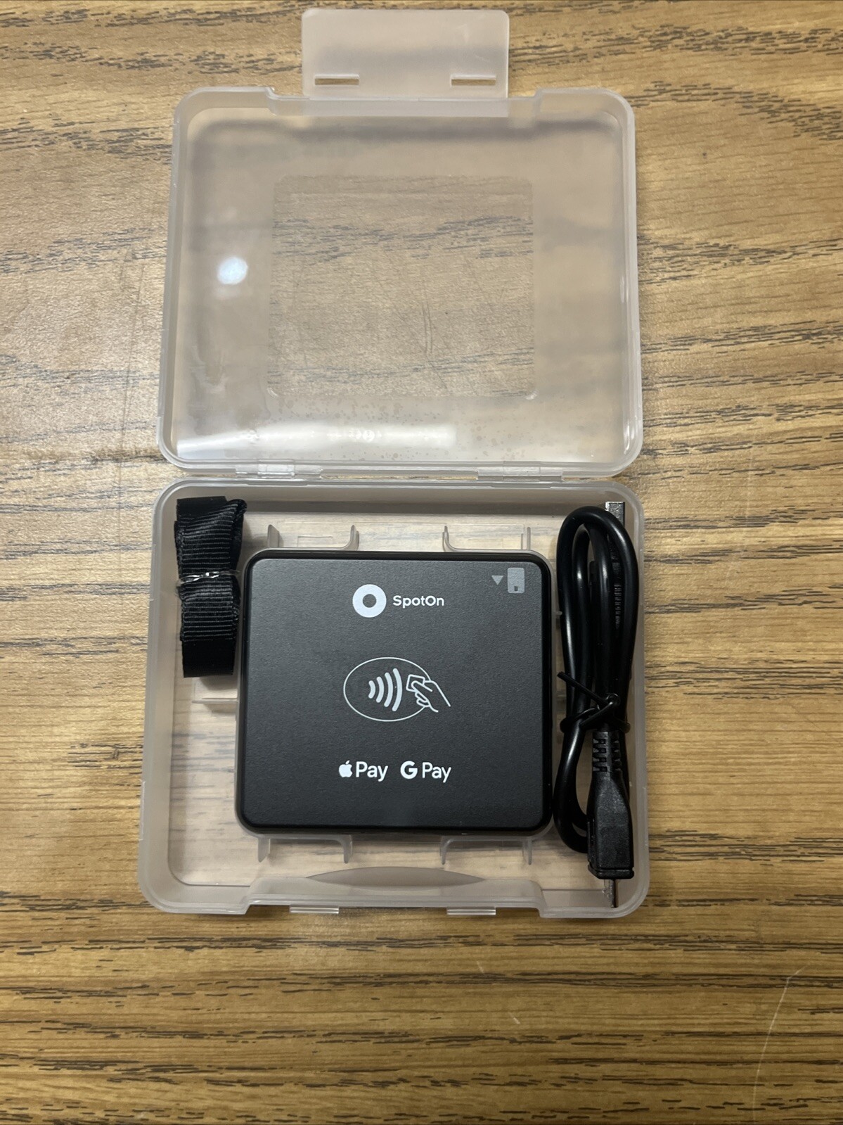 BBPOS Chipper BT Bluetooth Magstrip / EMV / NFC Card Reader CHB22