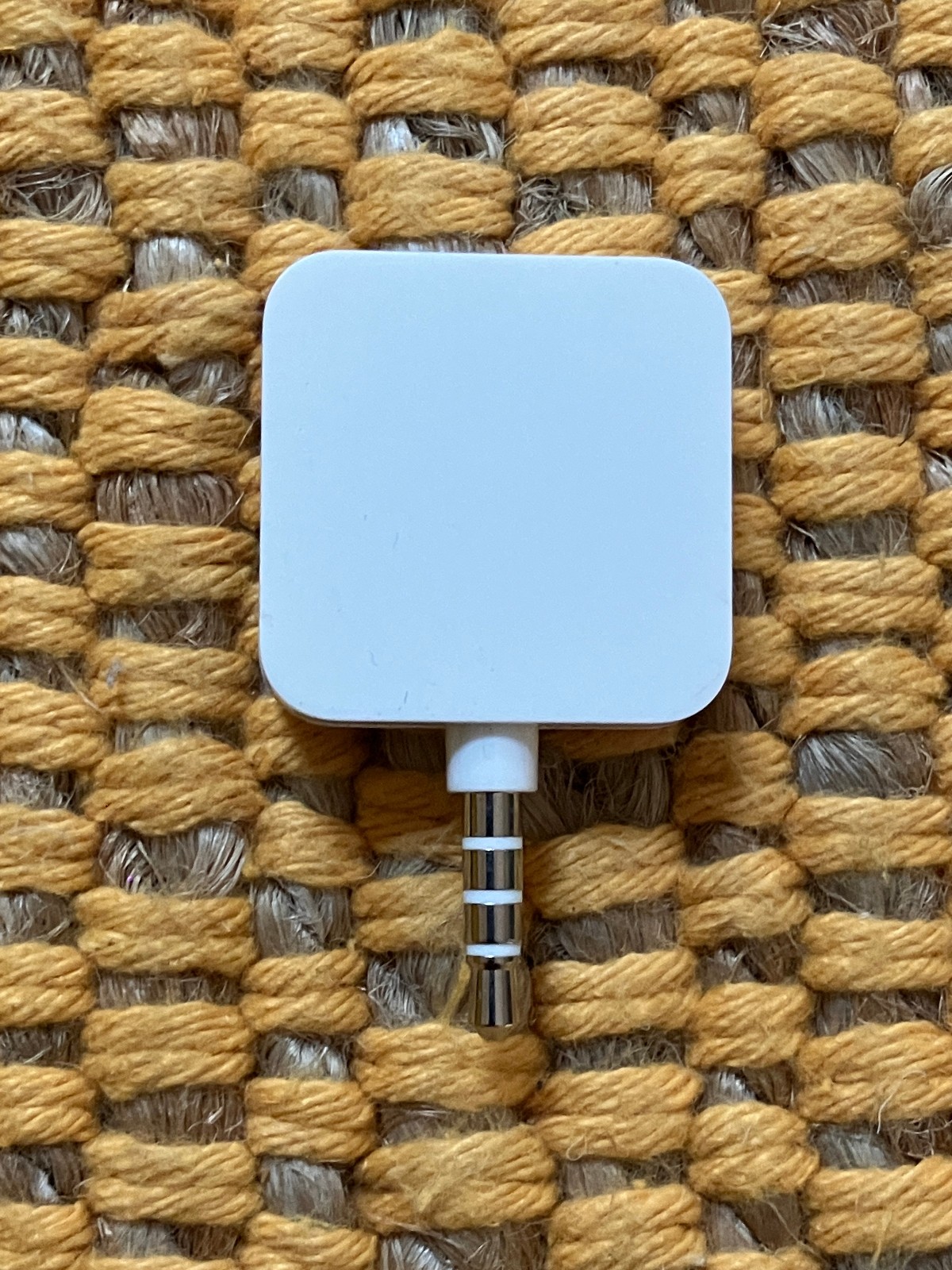 Square Magstripe Reader 3.5mm Headphone Connector Magnetic Swipe White