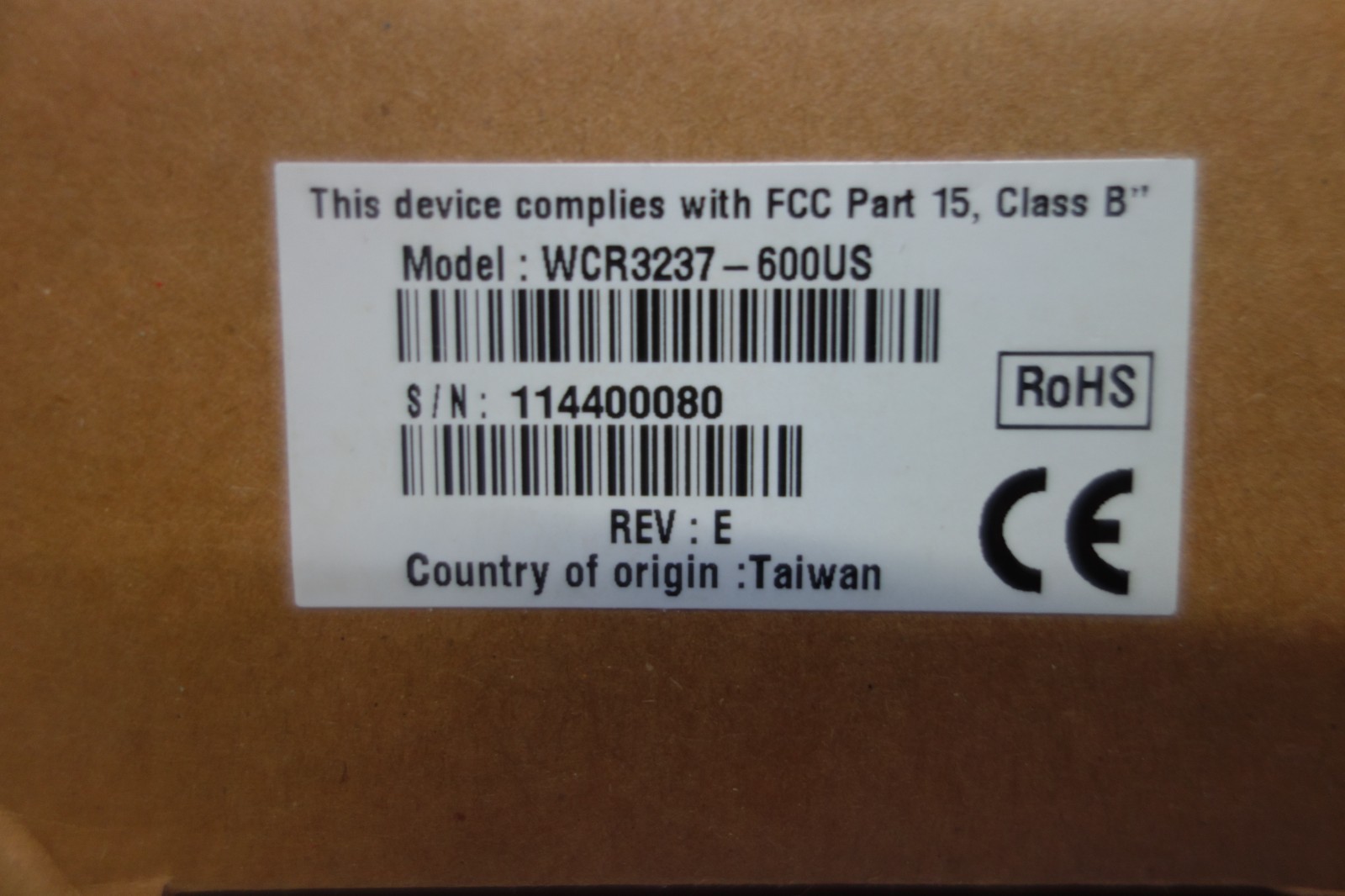 ID TECH WCR3237-600U Magnetic Stripe Barcode Badge Card Reader