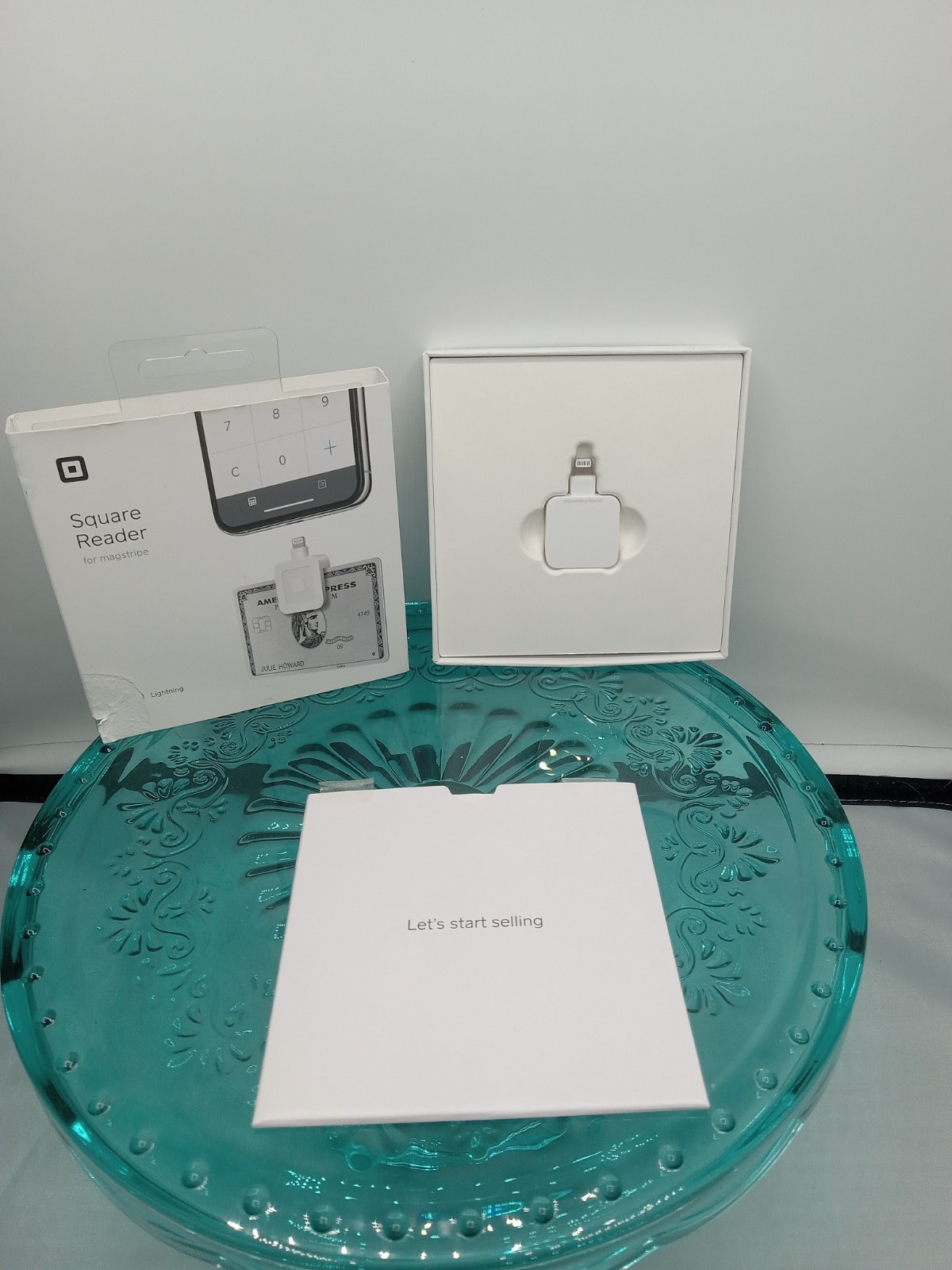 Square Reader Magstripe Lightning Connector iPhone Credit Card Swipe