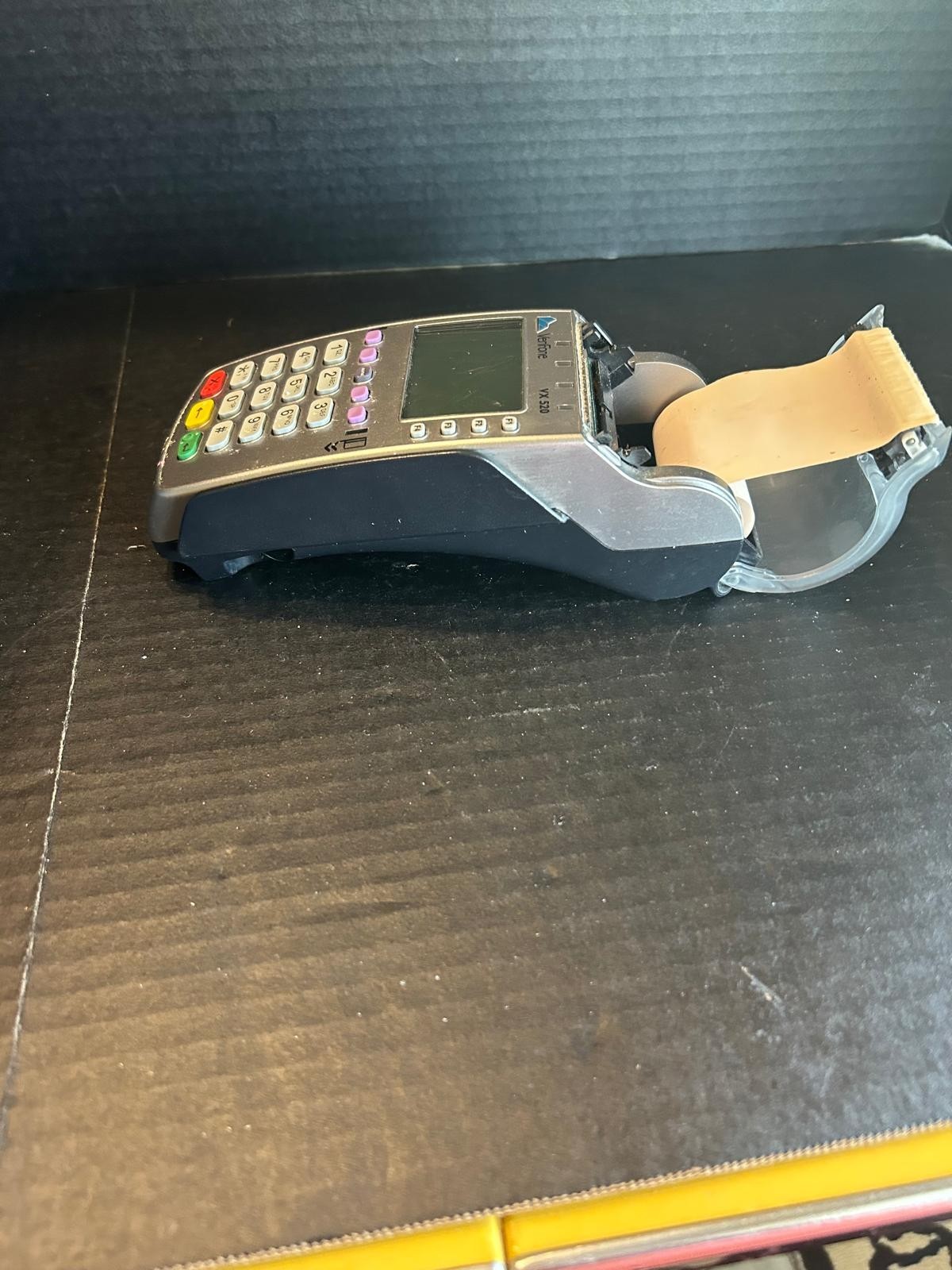 VERIFONE VX520 CREDIT / DEBIT CARD POS TERMINAL WITH POWER CORD