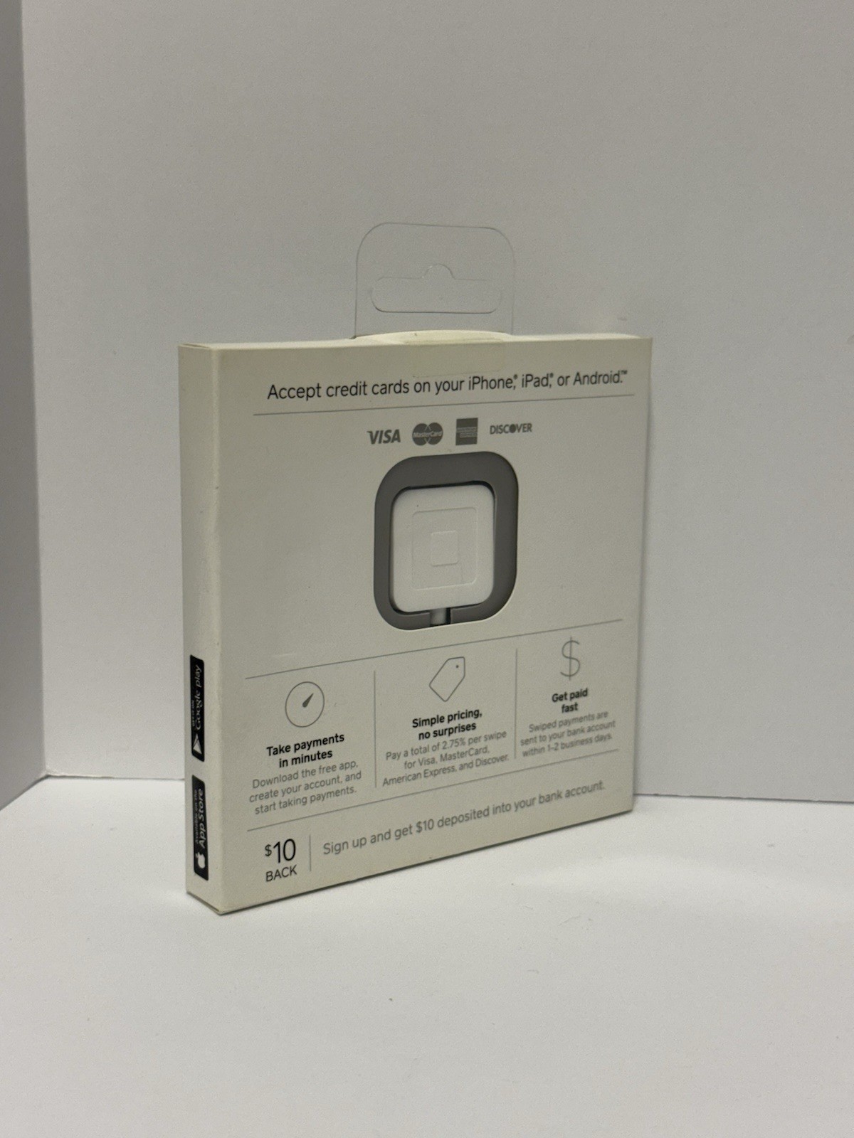 NEW Square Credit Card Reader for iPhone, iPad and Android