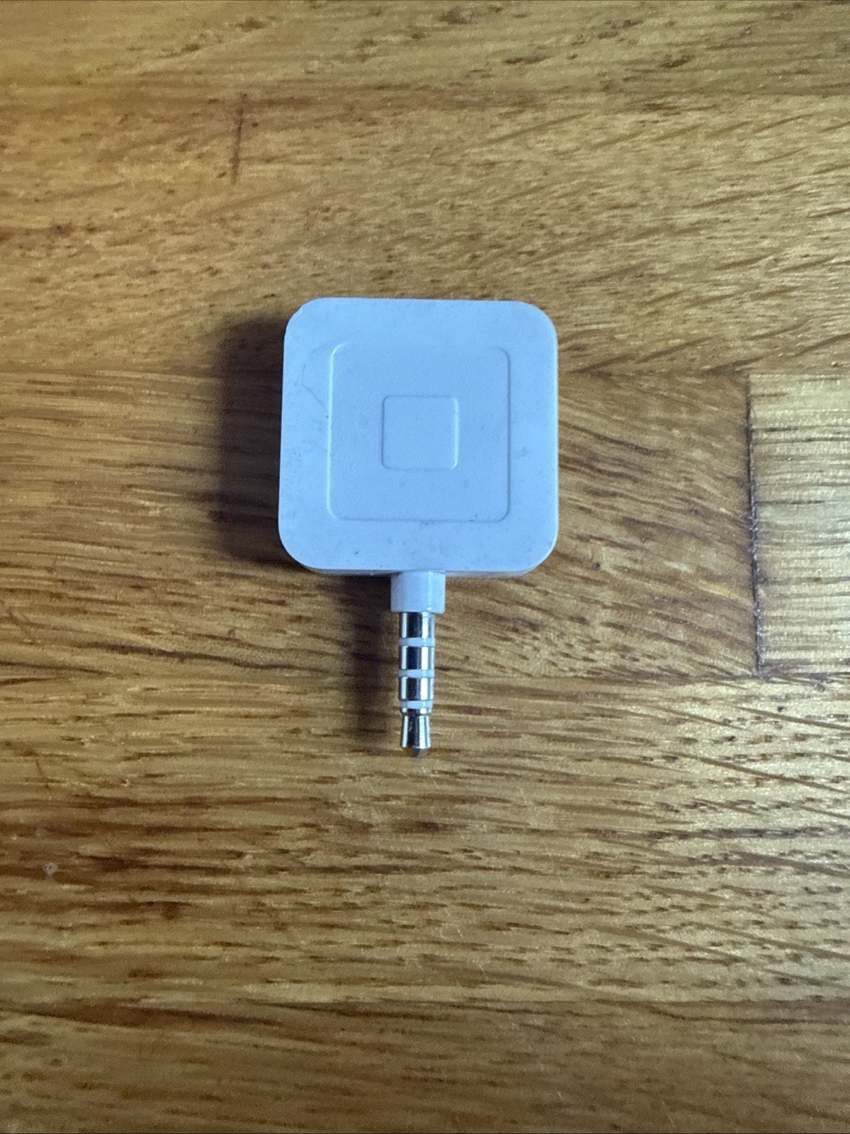 Square – Magstripe Reader with 3.5mm Headphone Connector – White – Pre Owned