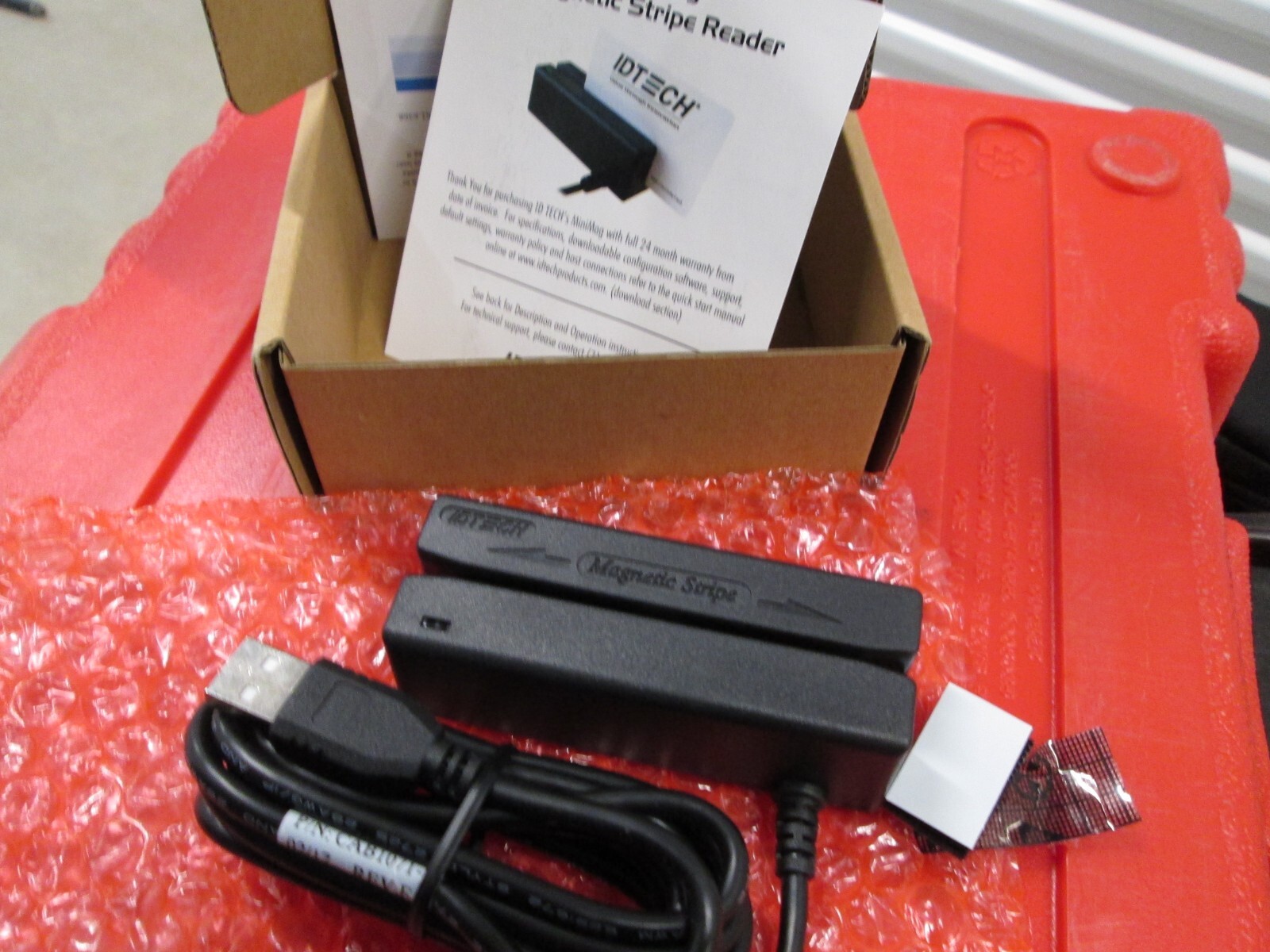 IDTECH – USB Credit Card Magnetic Stripe Swipe Reader – Model: IDMB-334112B
