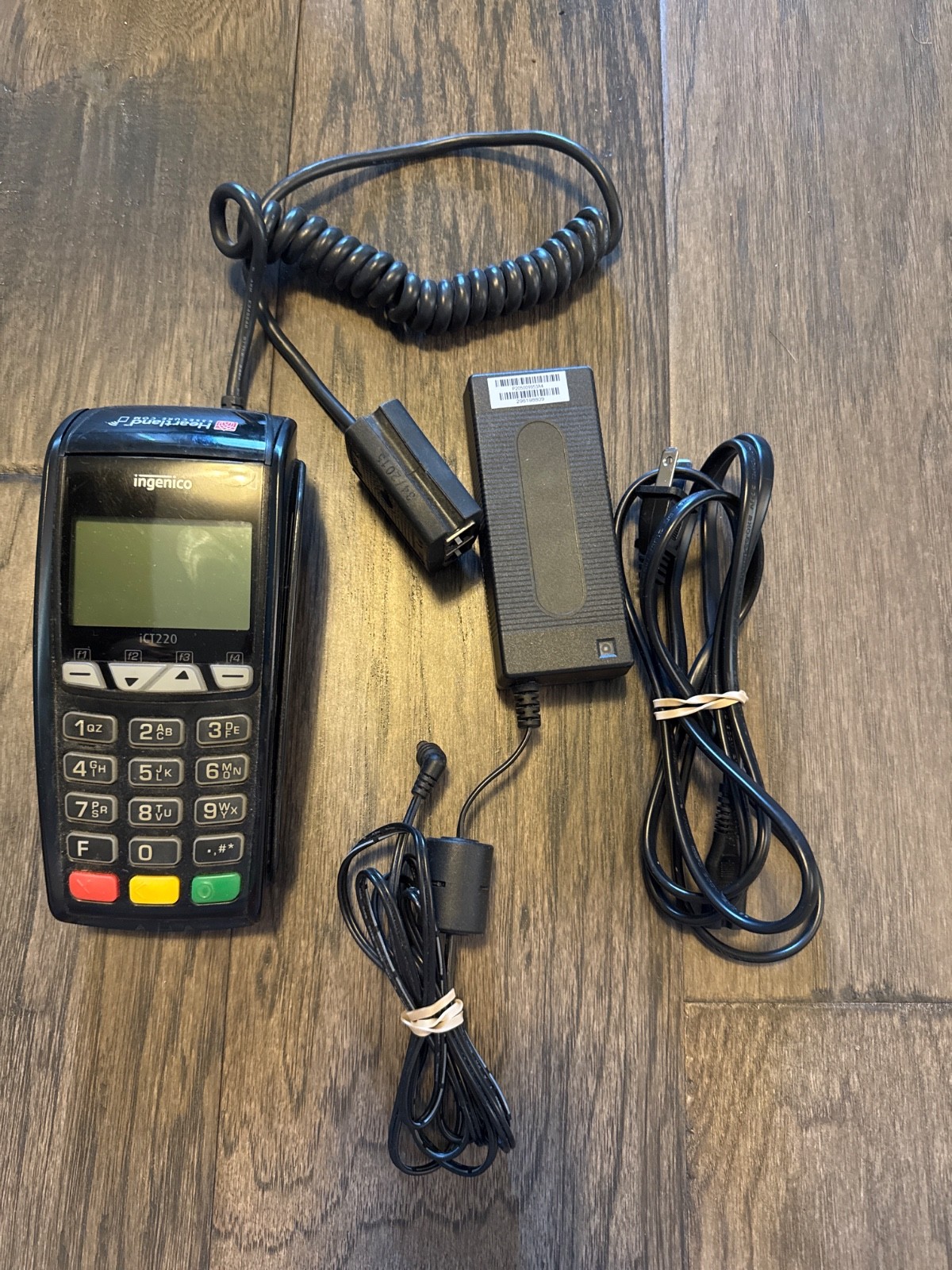 Ingenico iCT 220 Credit Card Payment Reader Terminal W/Cords & Cables Tested