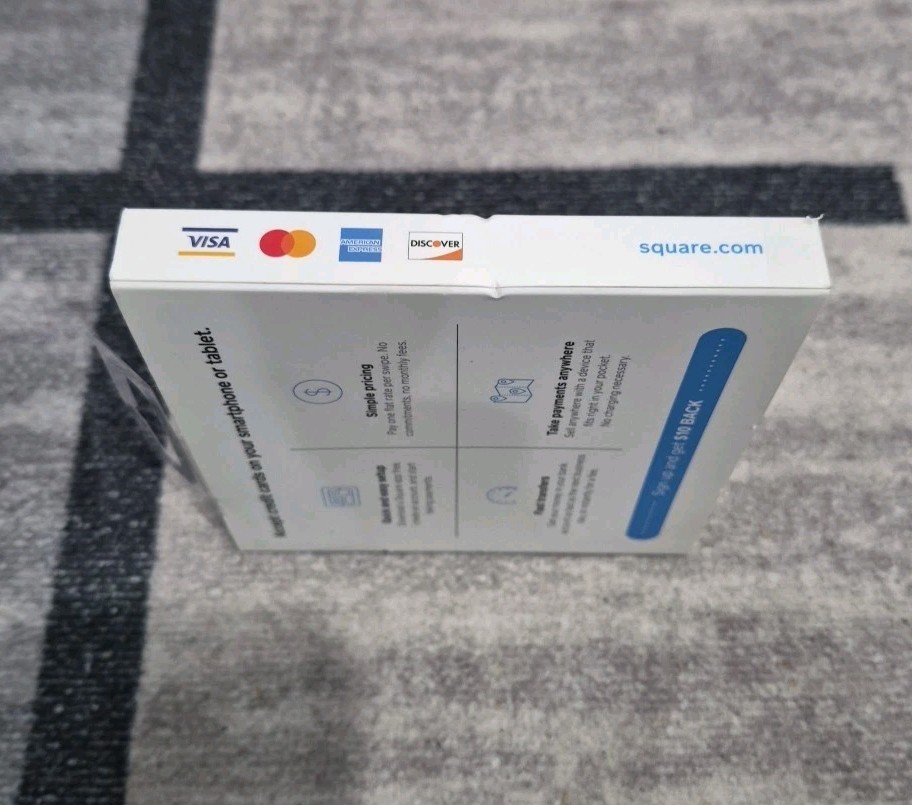 Square Reader for Magstripe (Headset Jack) – NEW SEALED !!! L