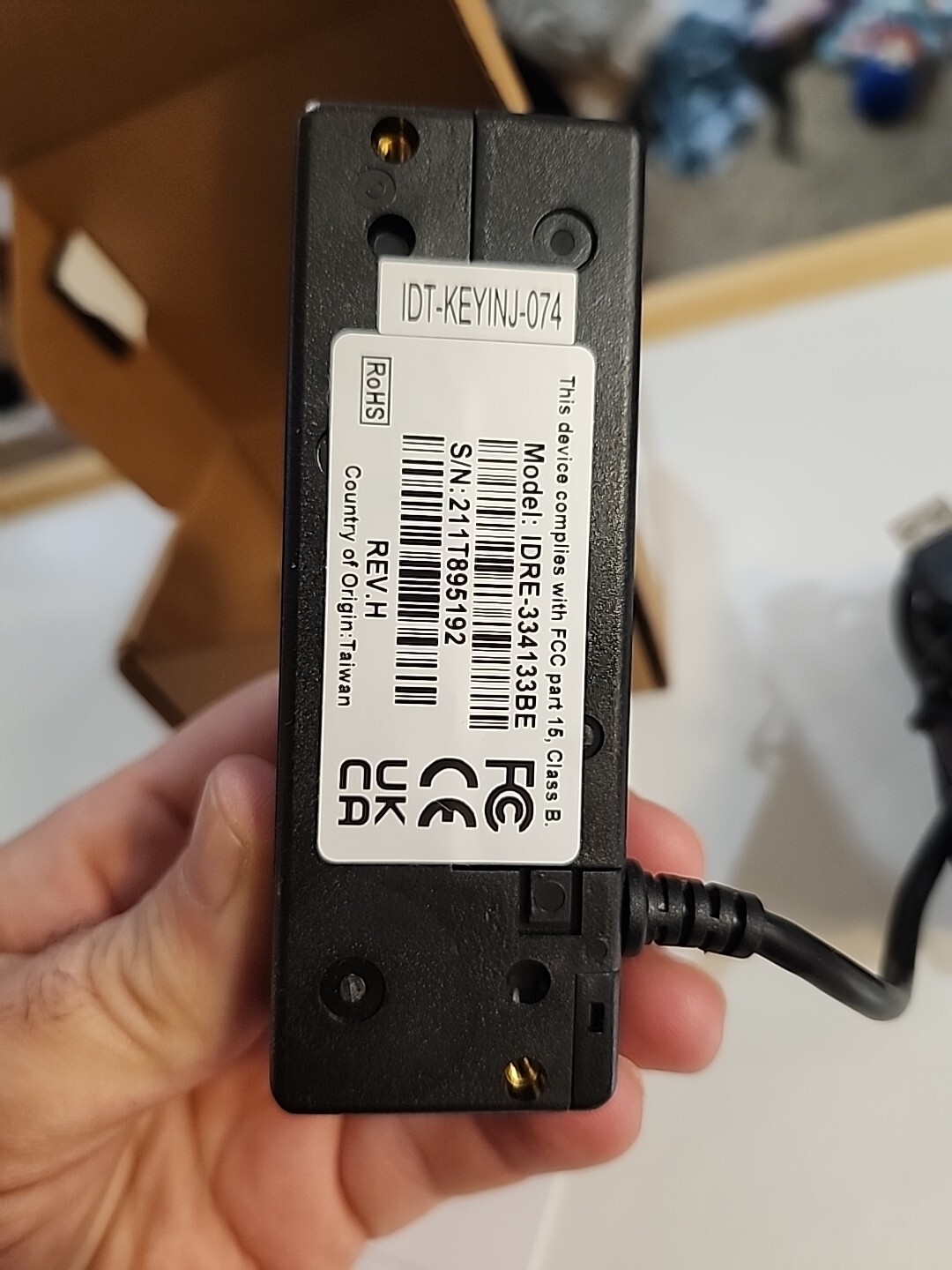 ID TECH IDRE-334133BE SECUREMAG ENCRYPTED MAGSTRIPE USB READER N4-3(8)