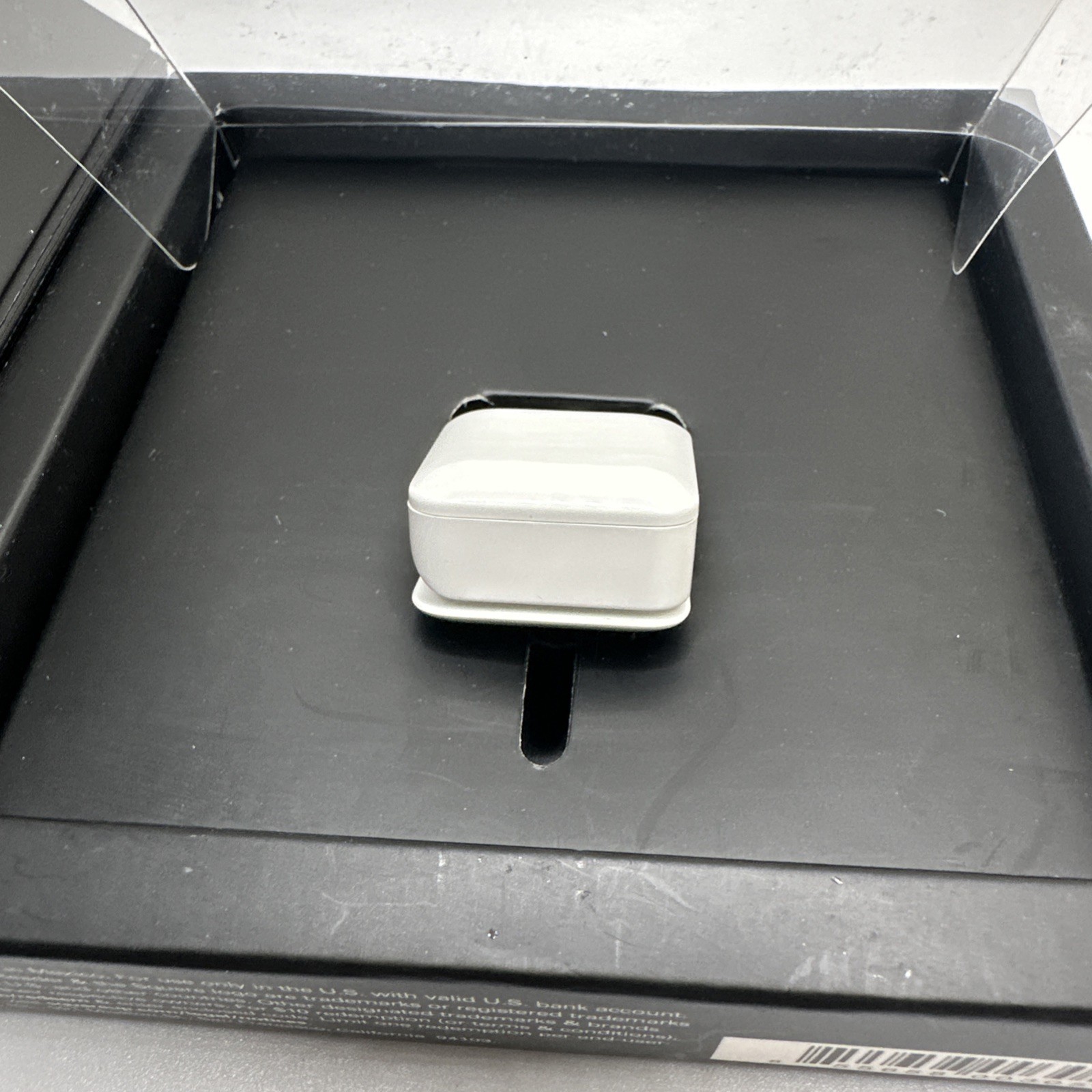NEW Square Credit Card Reader for iPhone, iPad and Android