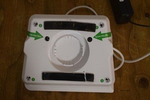 Clover Mini POS System Touchscreen Terminal White with Swivel Stand and Cables