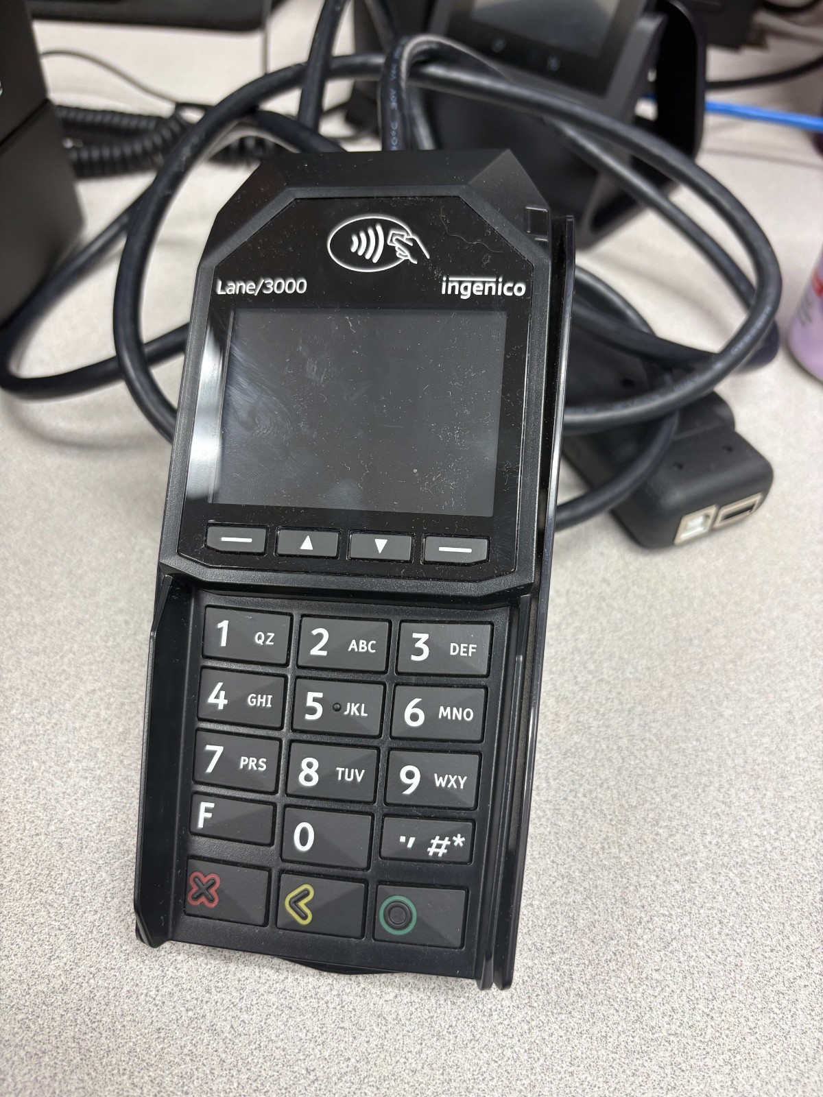 Ingenico Lane/3000 Standard Credit Card Terminal Black Wired NFC Digital Display