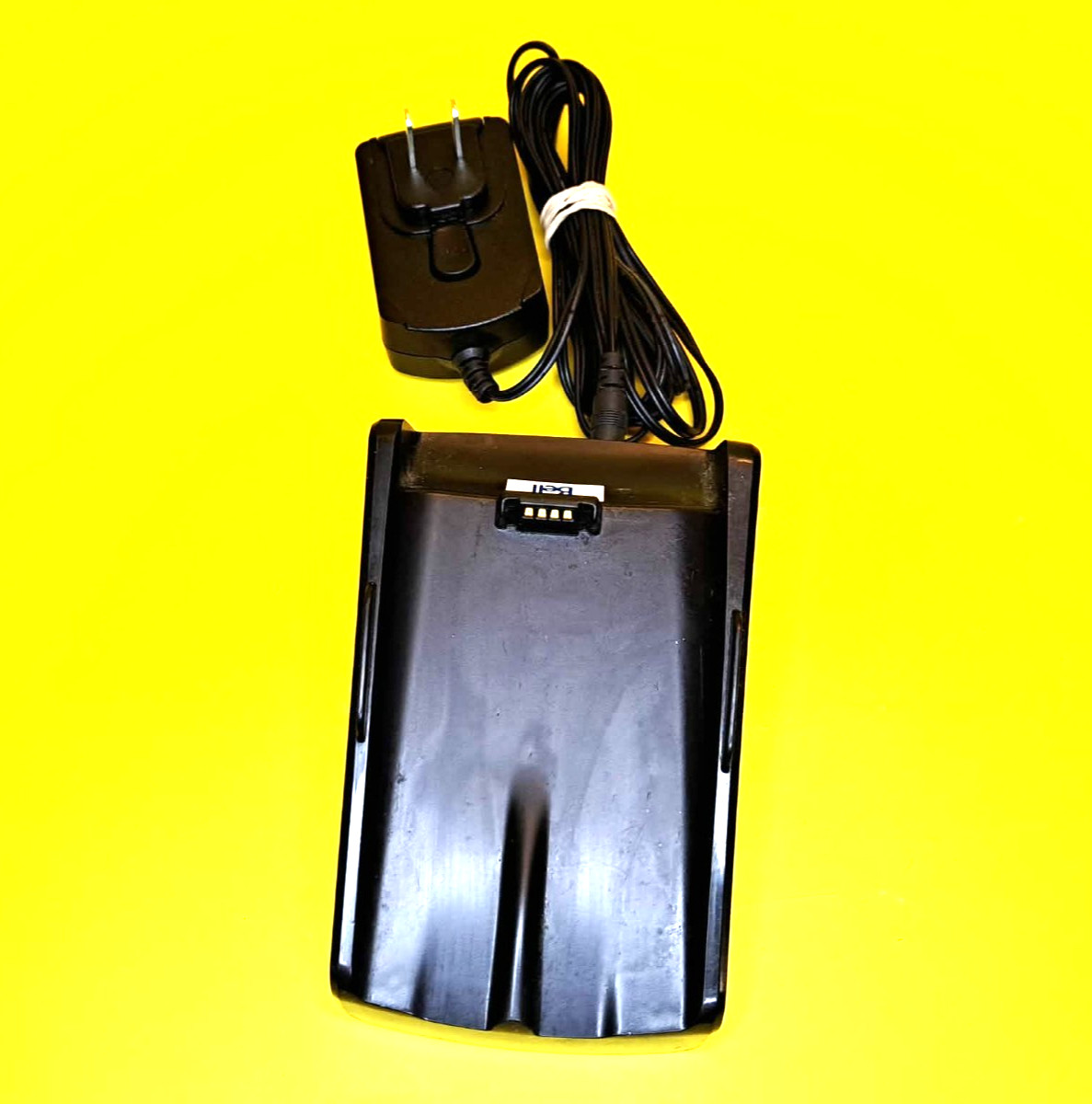 INGENICO IWL200-01B1328C DOCK CHARGING STATION FOR iWL200 SERIES W/POWER ADAPTER