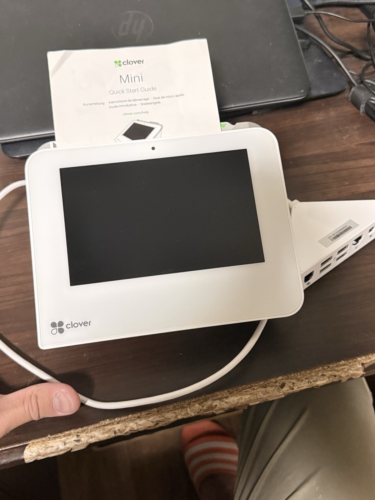 Clover Mini Credit Card Terminal White w/ Stand/Hub & Cables