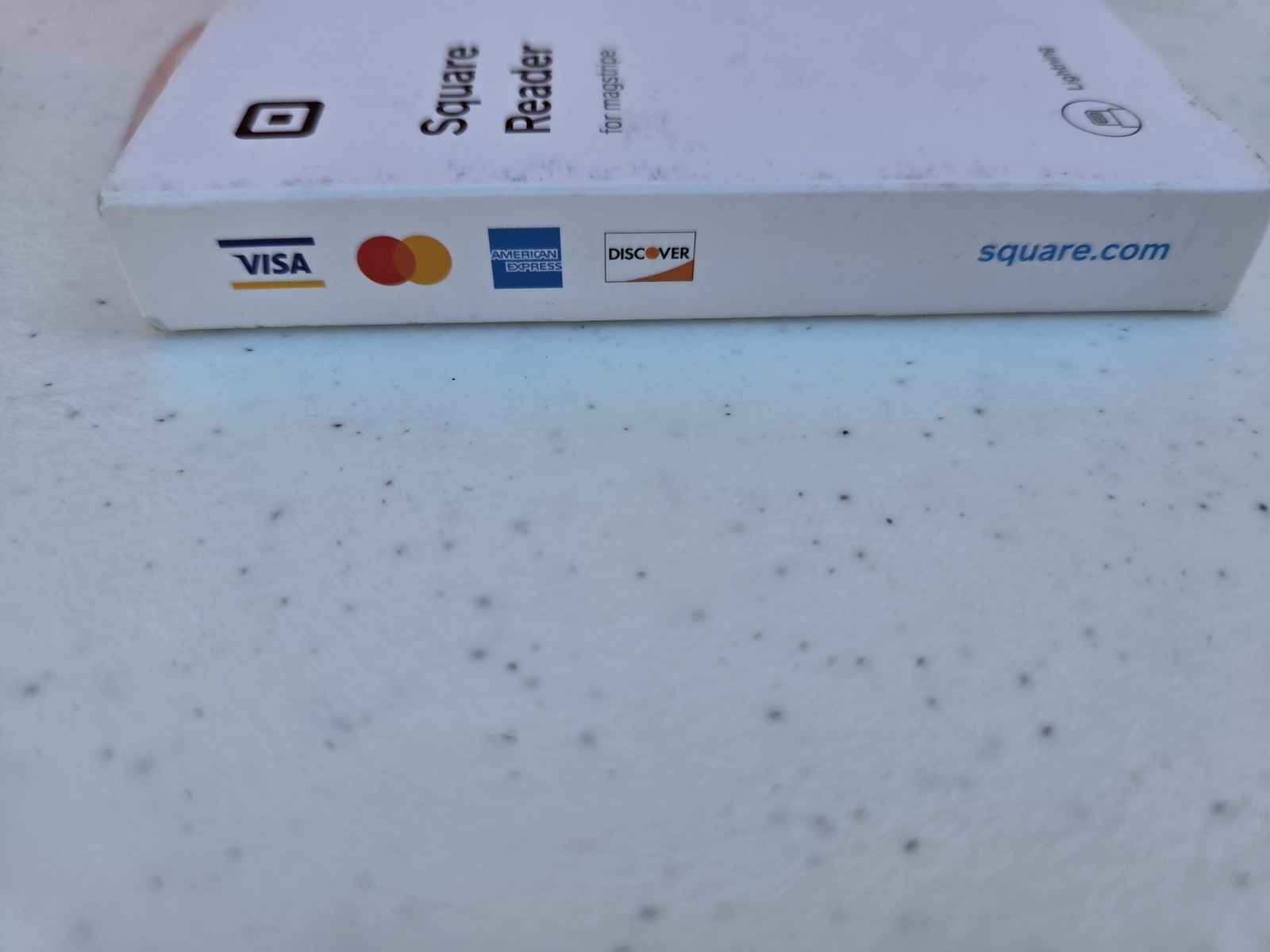 Square Reader for Magstripe (Lightning Connector) – FACTORY SEALED – Untested