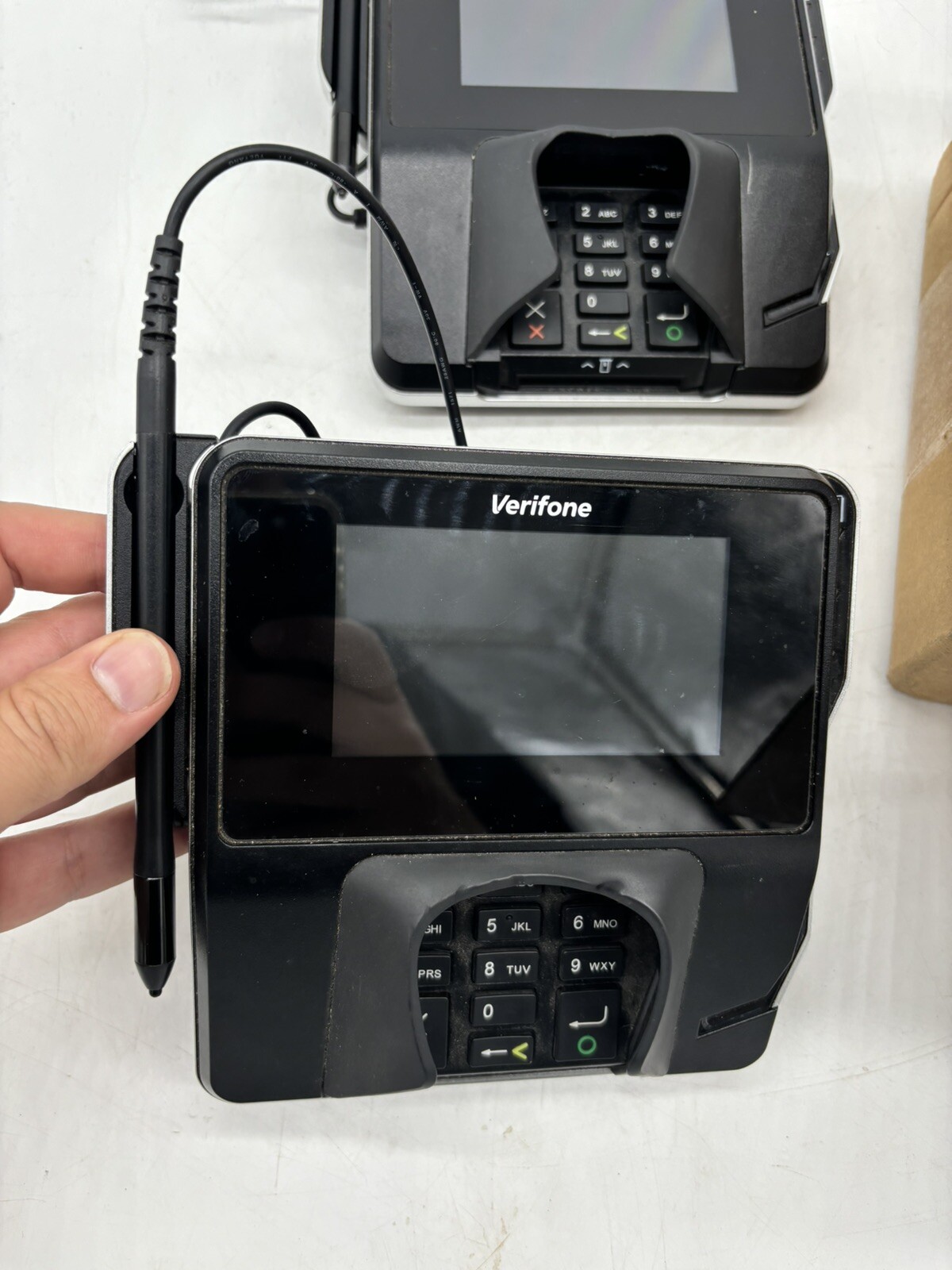 (2) Verifone MX 915 Pin Pad Payment Terminal with chip reader & Apple Pay Lot