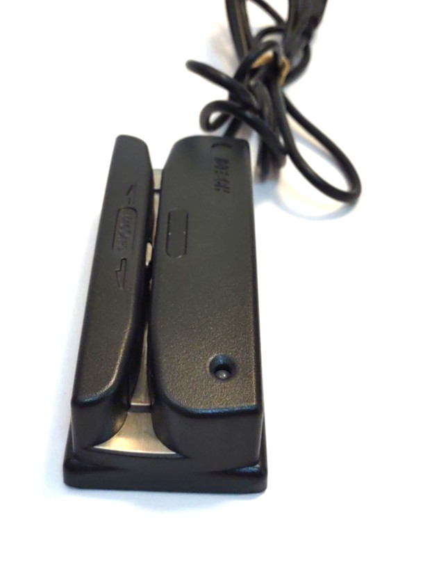 ID Tech WCR3237-512U MagCard USB Magnetic Stripe Card Reader Omni WCR32