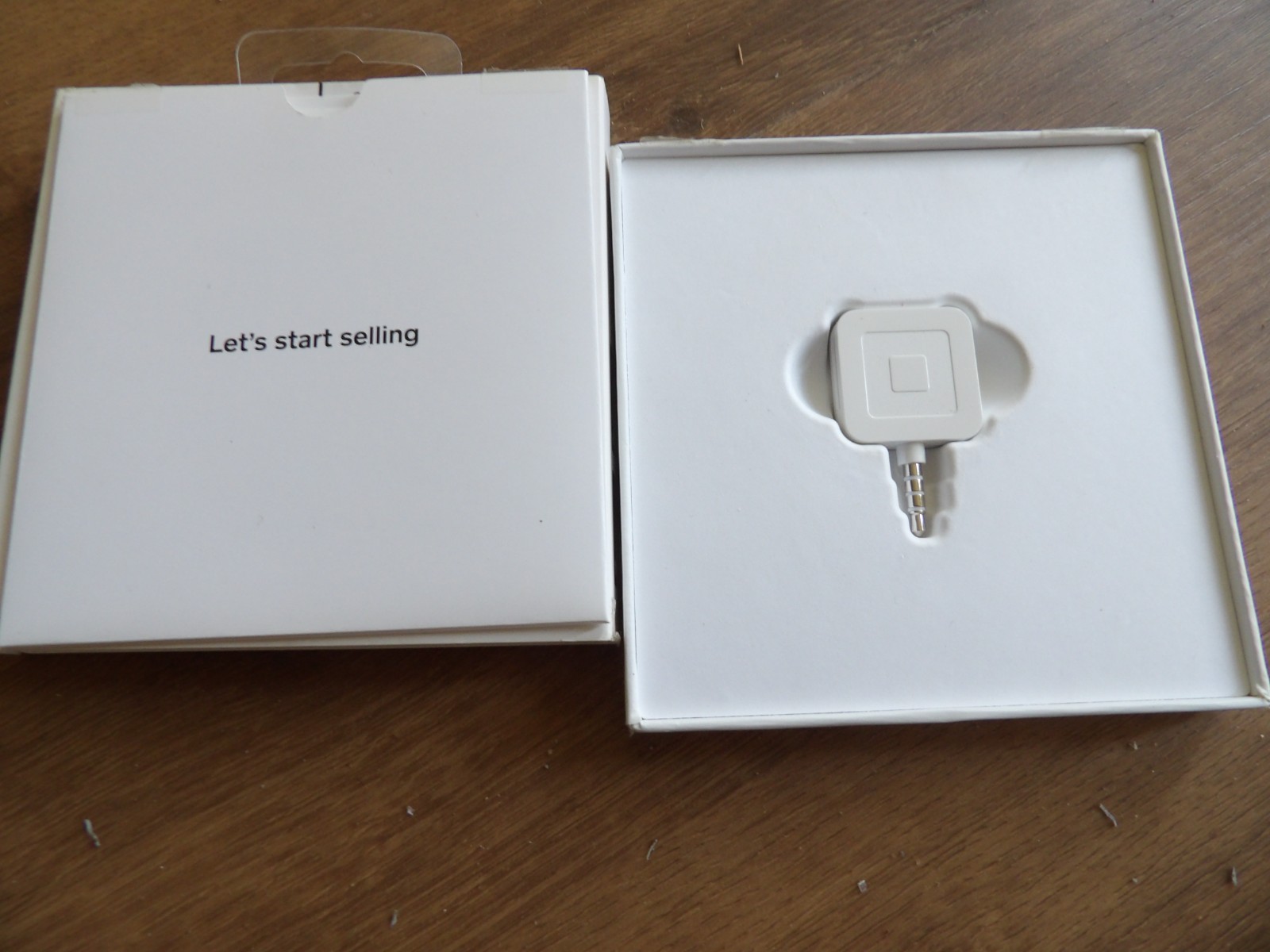 Square Reader for Magstripe with headset jack for Android App, iOS App