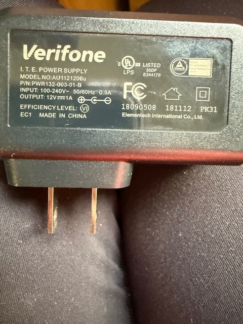VeriFone Power Supply for MX915, MX925, PWR132-003-01-A, Model No AU1121206u