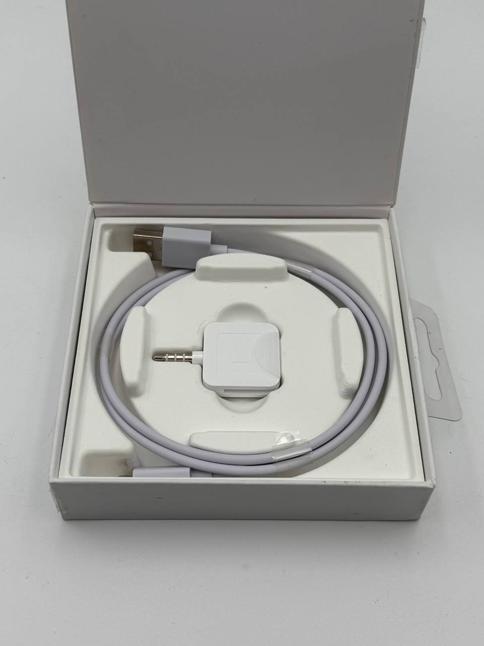 Square Reader A-SKU-0636 Contactless Chip Magstripe Card Reader Open Box